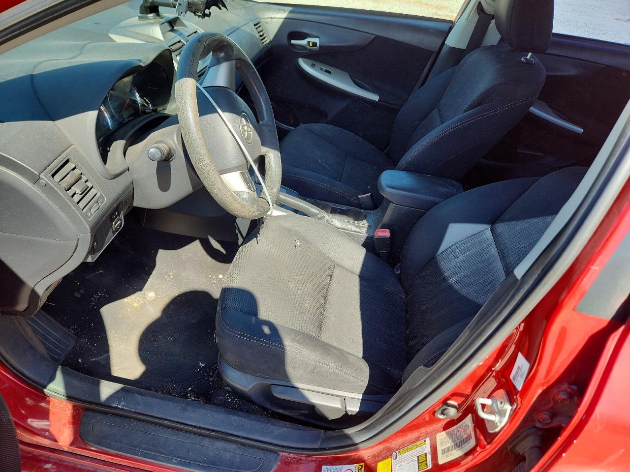 2013 Toyota Corolla S Burgundy vin: 5YFBU4EE1DP090523