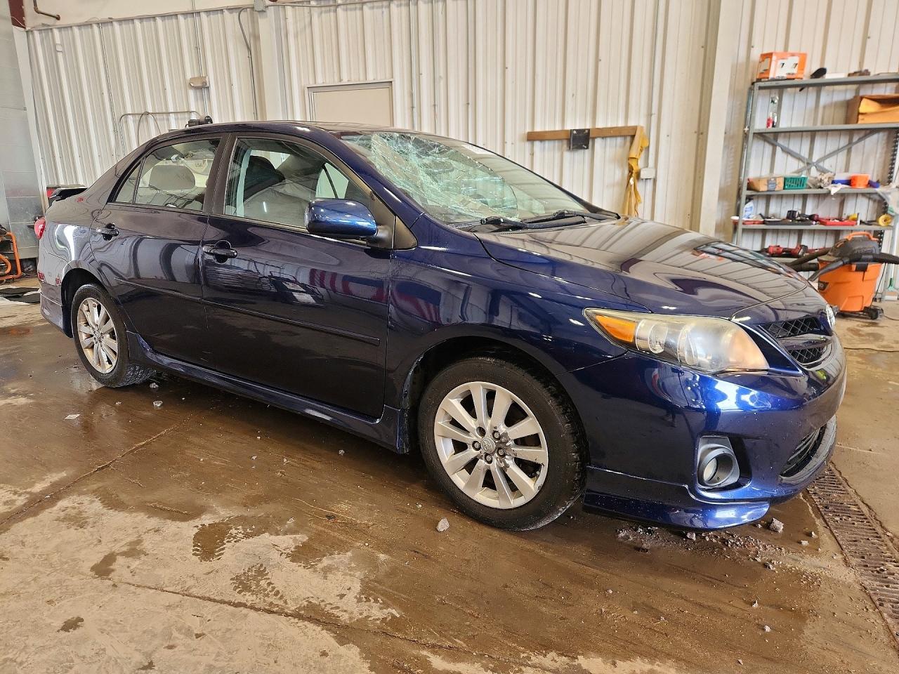2013 Toyota Corolla S Blue vin: 5YFBU4EE1DP095334