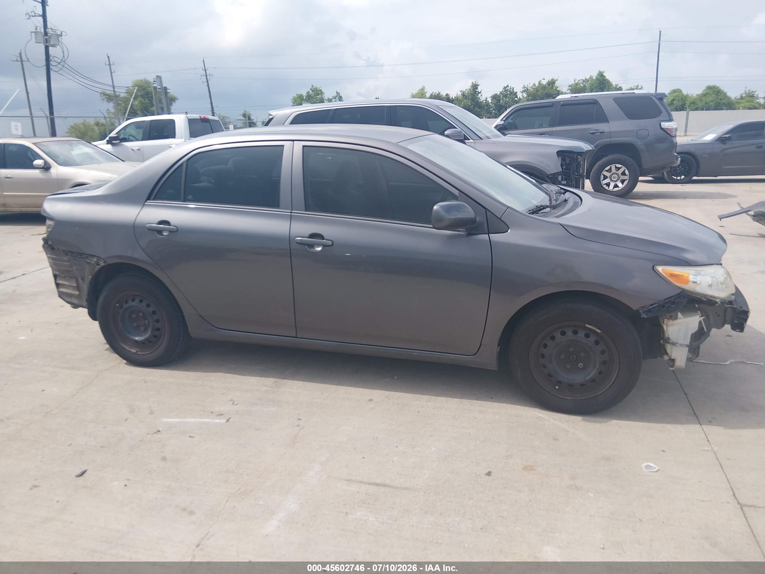 2013 Toyota Corolla L Gray vin: 5YFBU4EE1DP098251