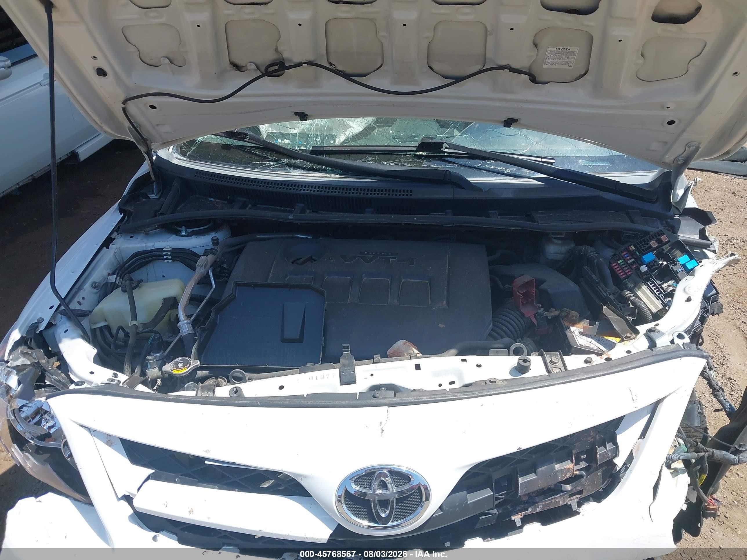 2013 Toyota Corolla Le White vin: 5YFBU4EE1DP102749