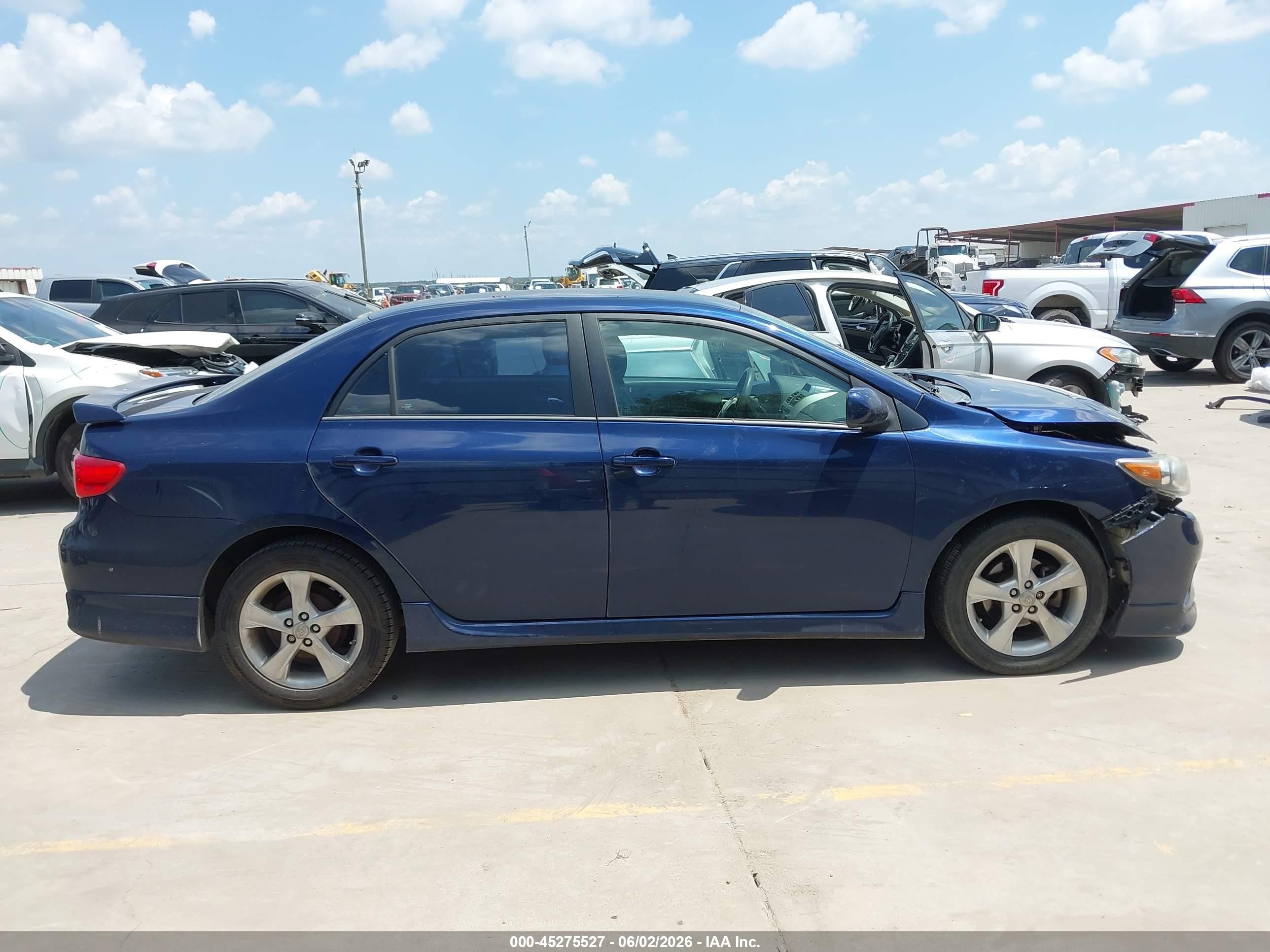 2013 Toyota Corolla S Blue vin: 5YFBU4EE1DP118935