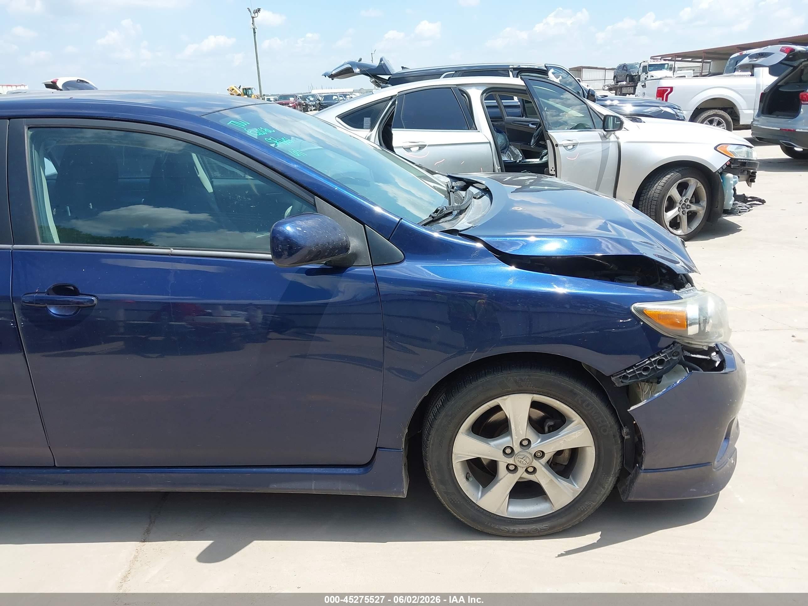 2013 Toyota Corolla S Blue vin: 5YFBU4EE1DP118935