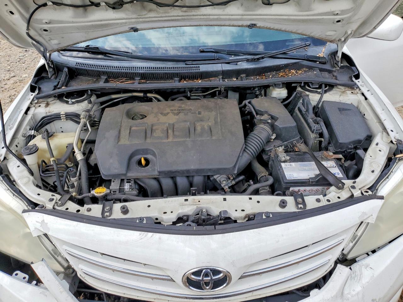 2013 Toyota Corolla Le Белый vin: 5YFBU4EE1DP130275