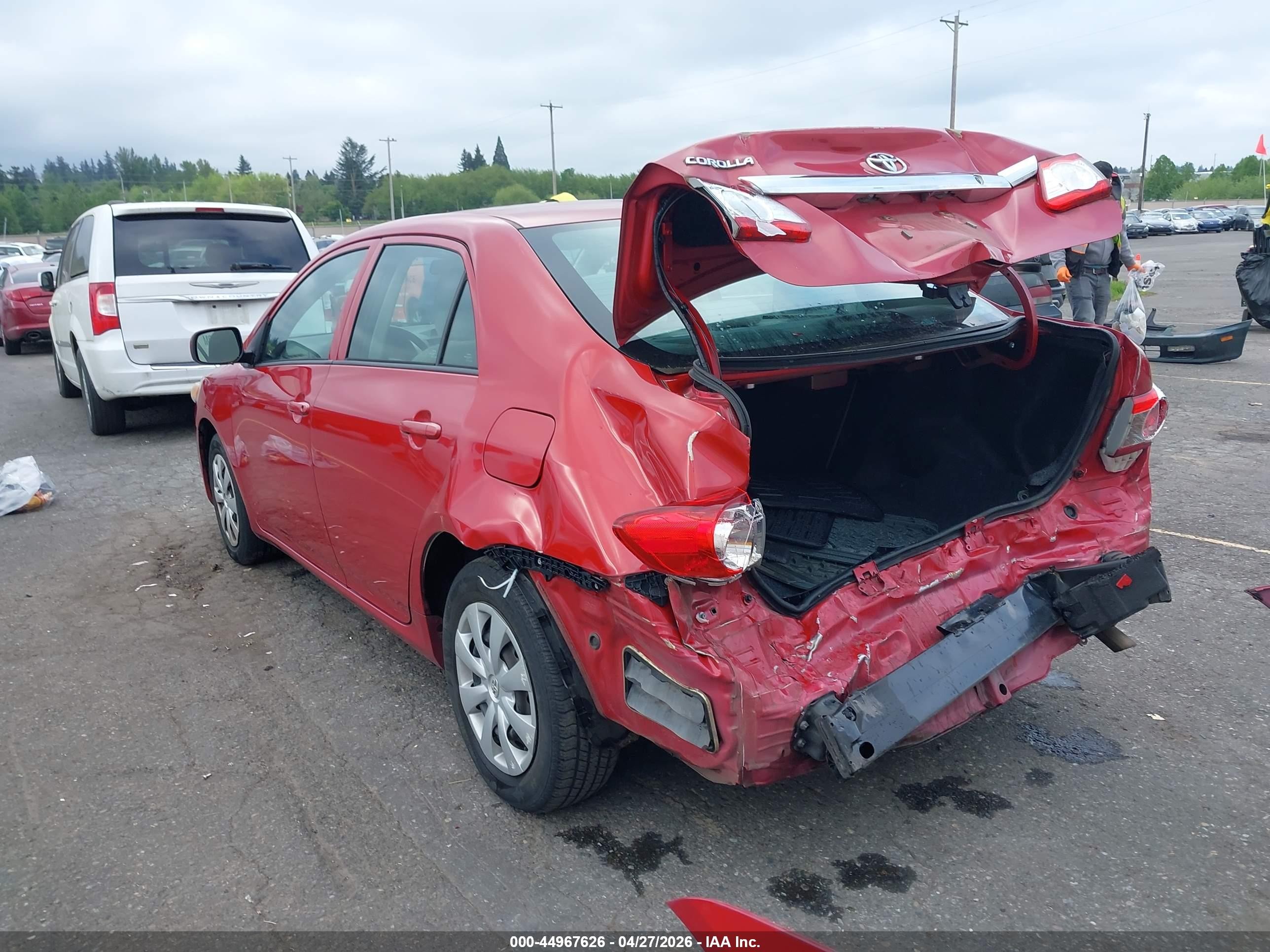 2013 Toyota Corolla L Red vin: 5YFBU4EE1DP130695