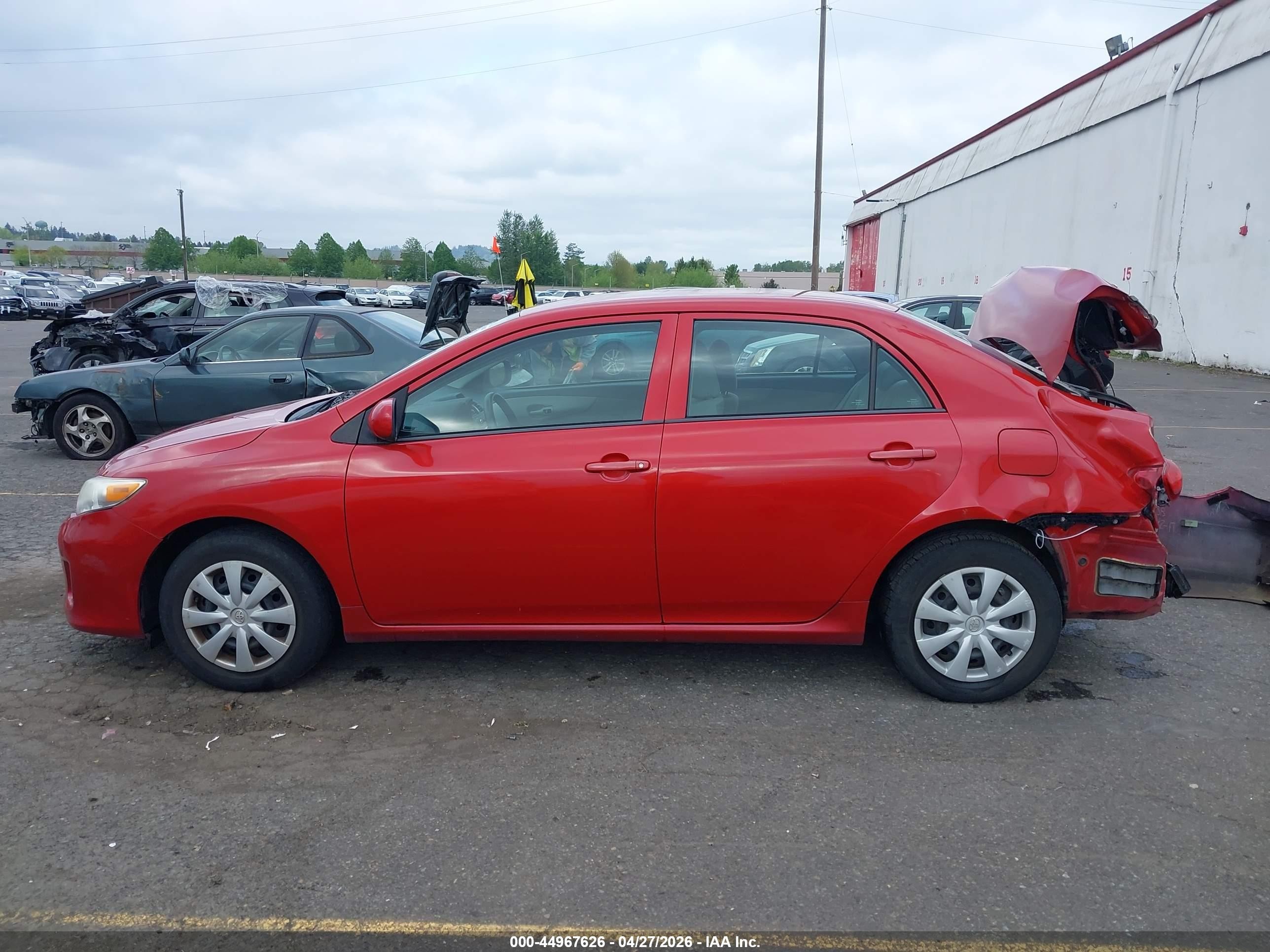 2013 Toyota Corolla L Red vin: 5YFBU4EE1DP130695