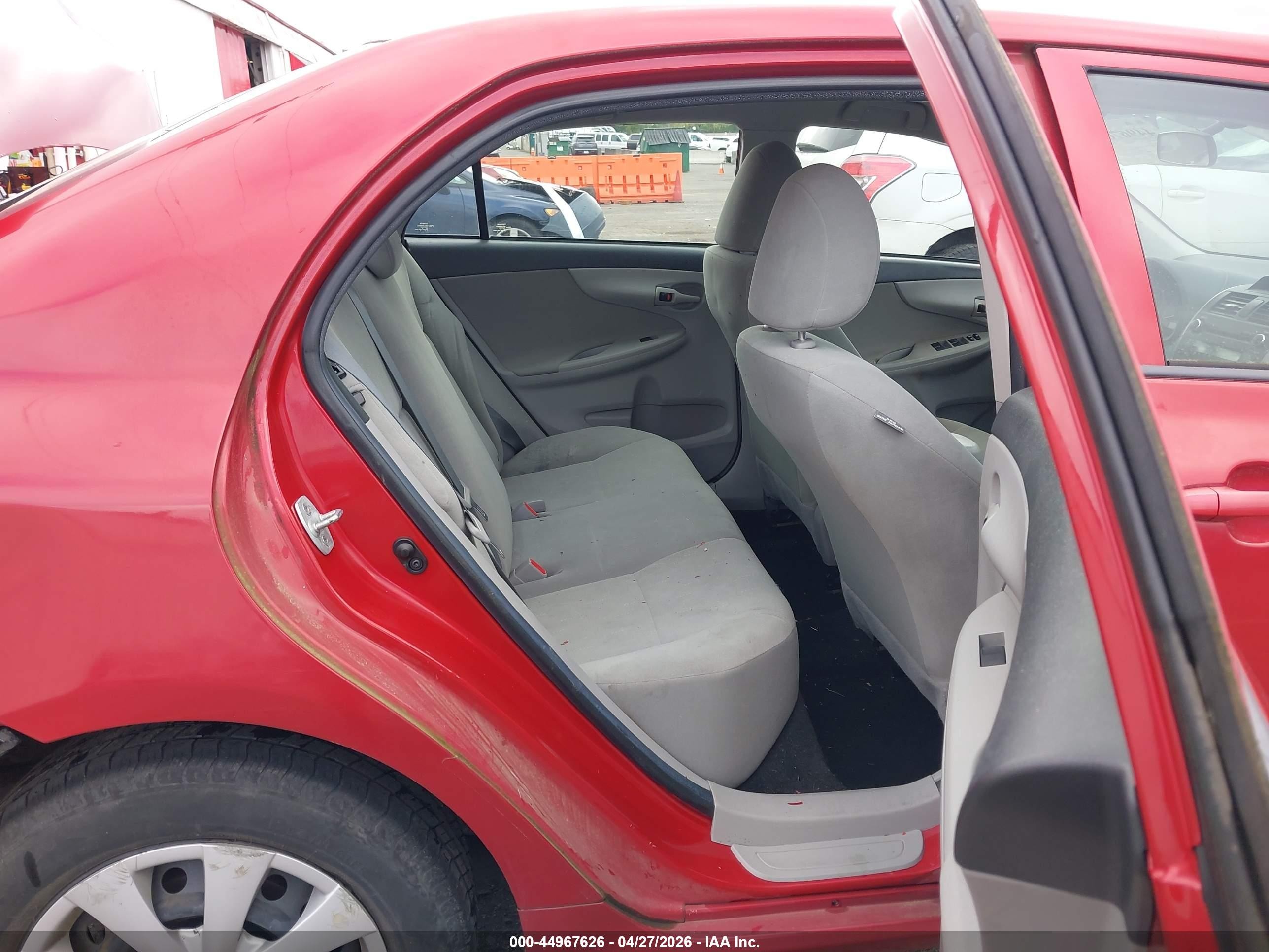 2013 Toyota Corolla L Red vin: 5YFBU4EE1DP130695
