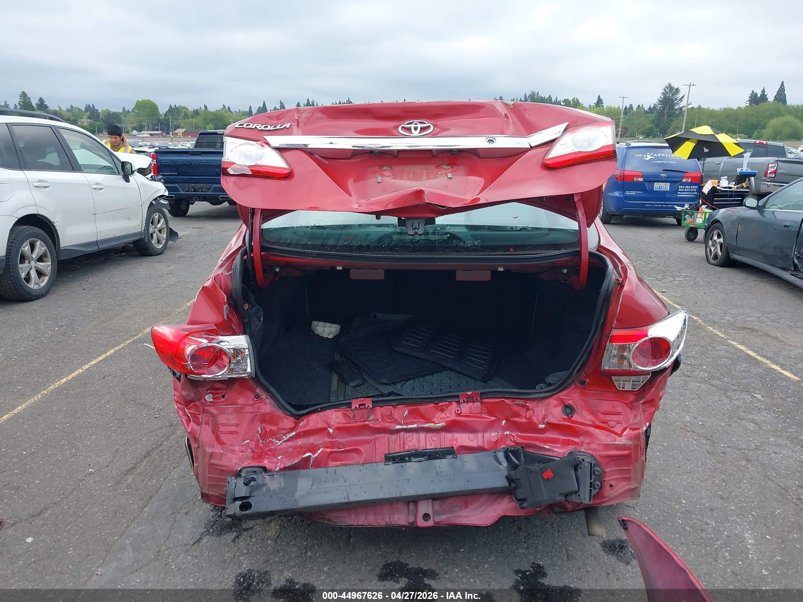 2013 Toyota Corolla L Red vin: 5YFBU4EE1DP130695