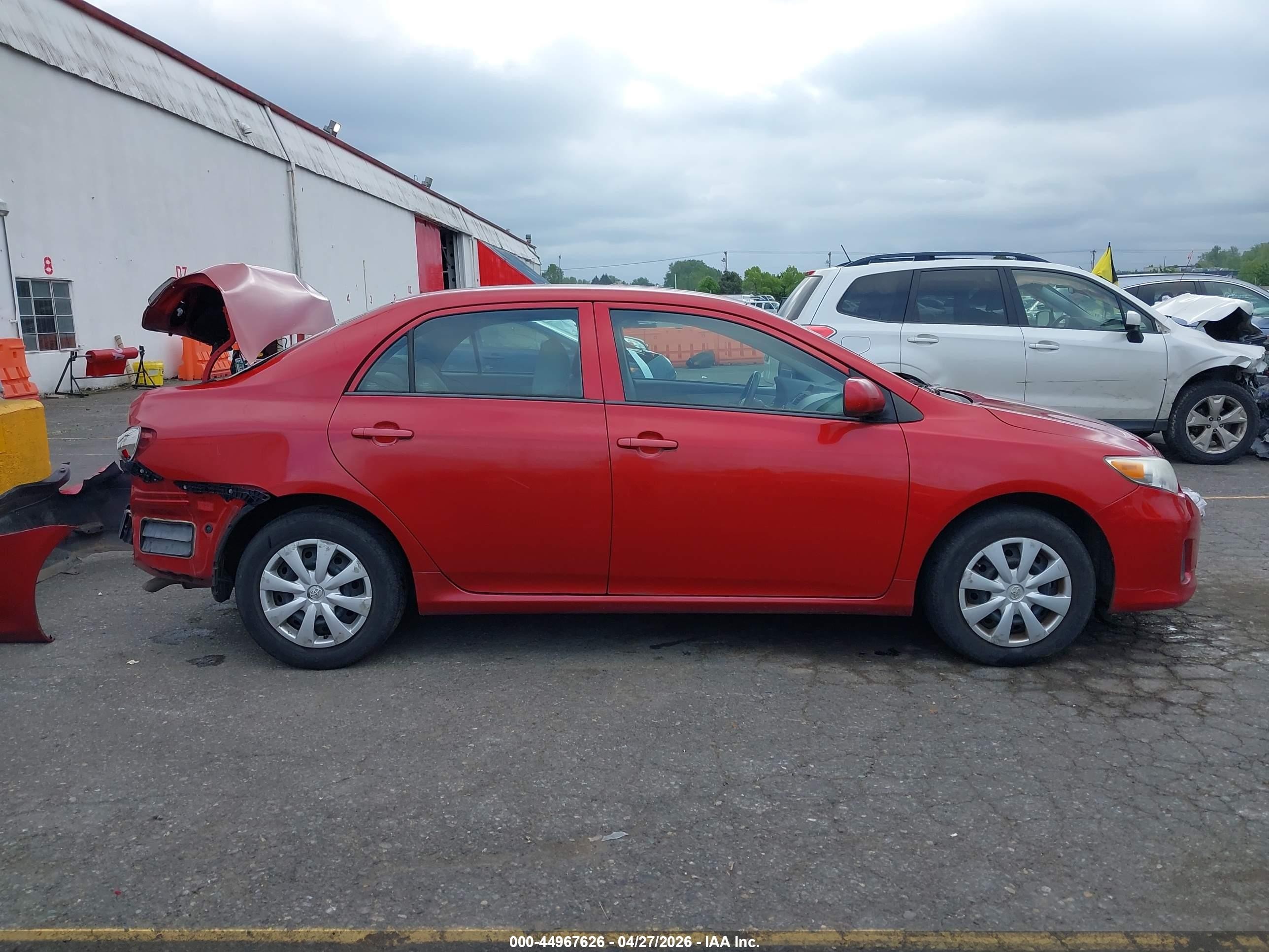 2013 Toyota Corolla L Red vin: 5YFBU4EE1DP130695