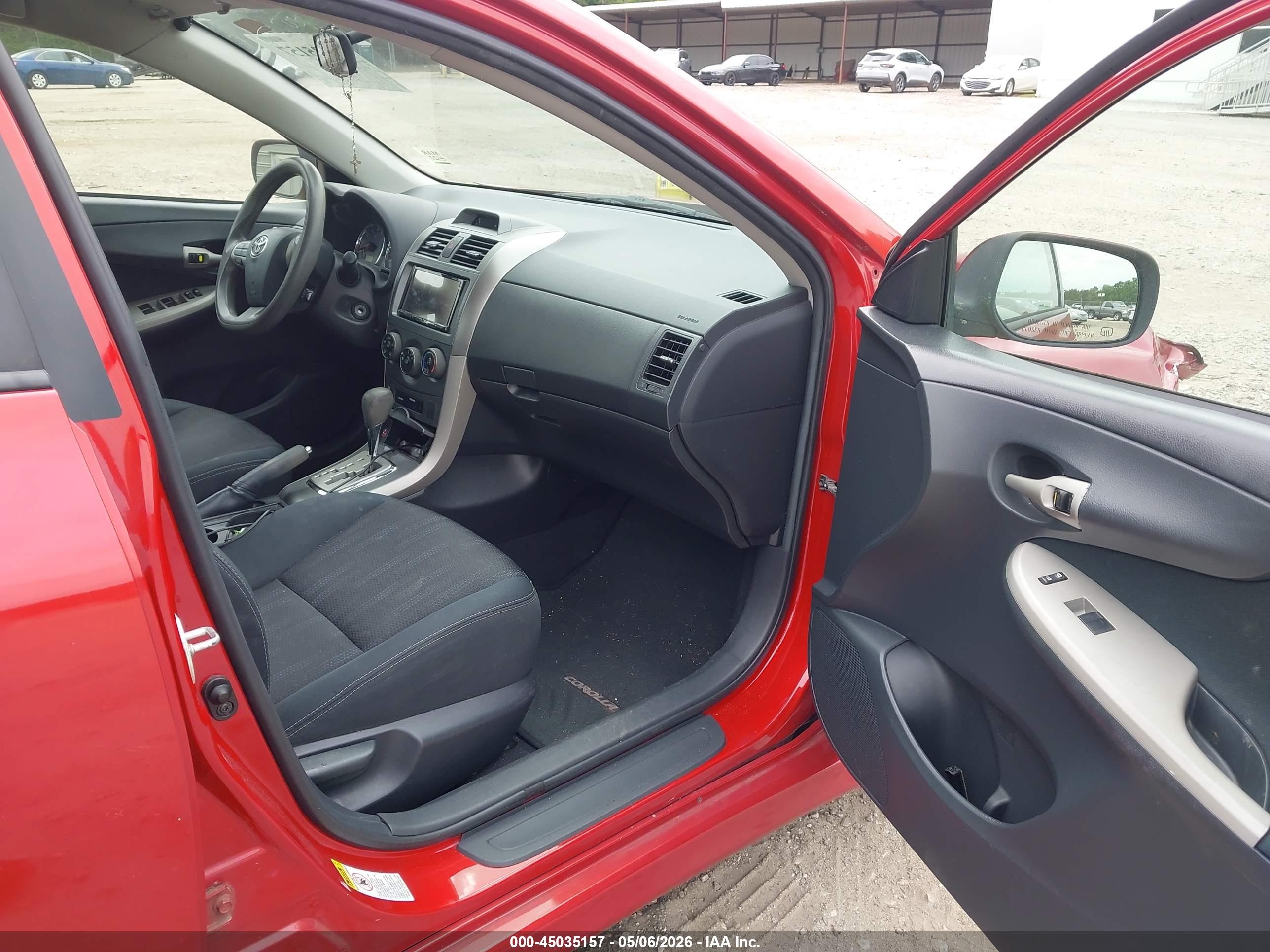 2013 Toyota Corolla S Red vin: 5YFBU4EE1DP135105