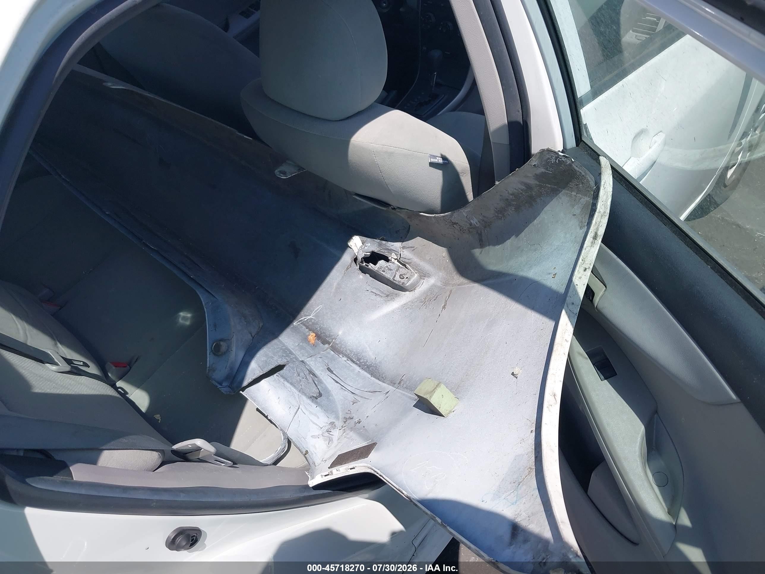 2013 Toyota Corolla L Белый vin: 5YFBU4EE1DP149716
