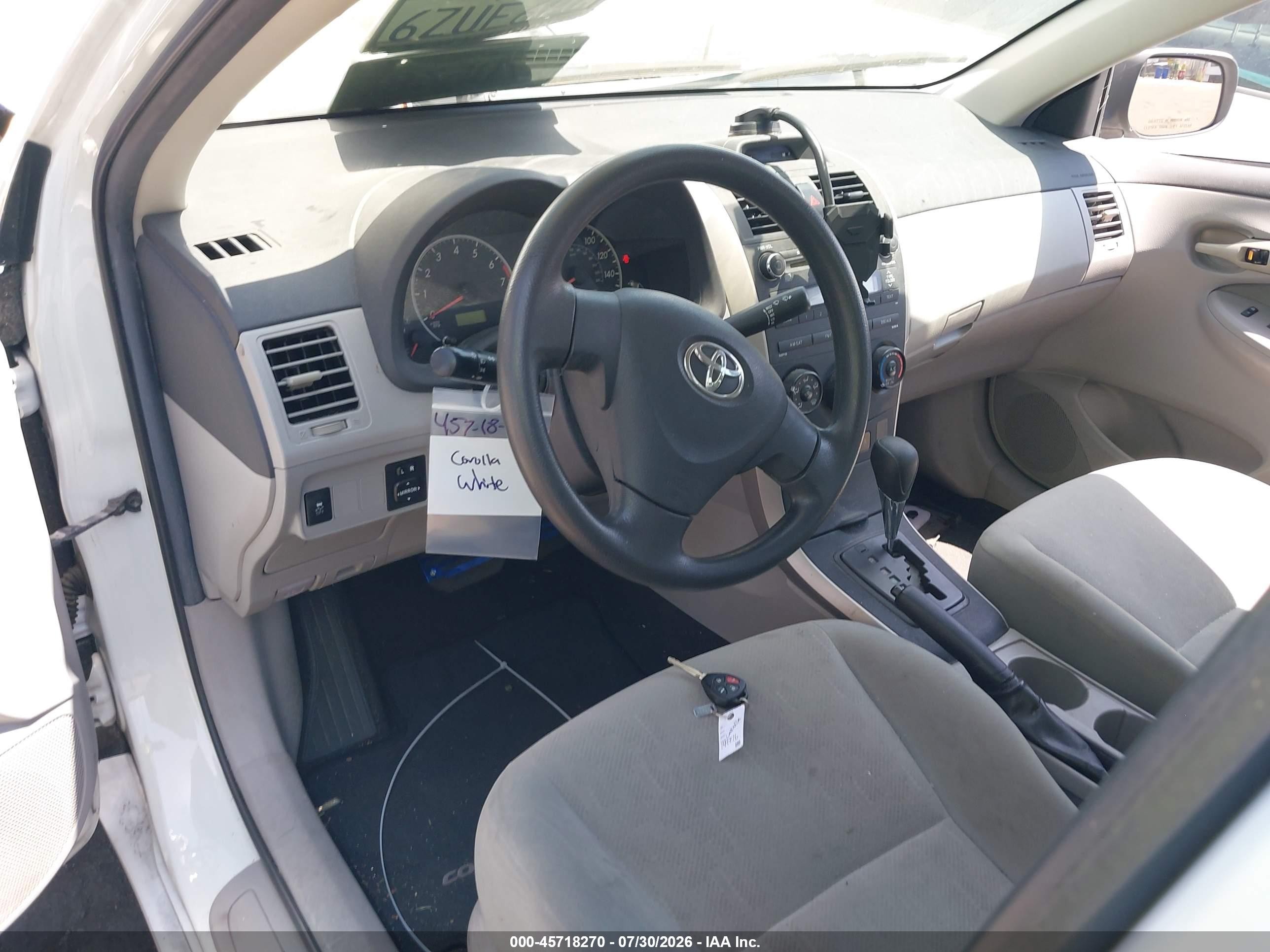 2013 Toyota Corolla L Белый vin: 5YFBU4EE1DP149716