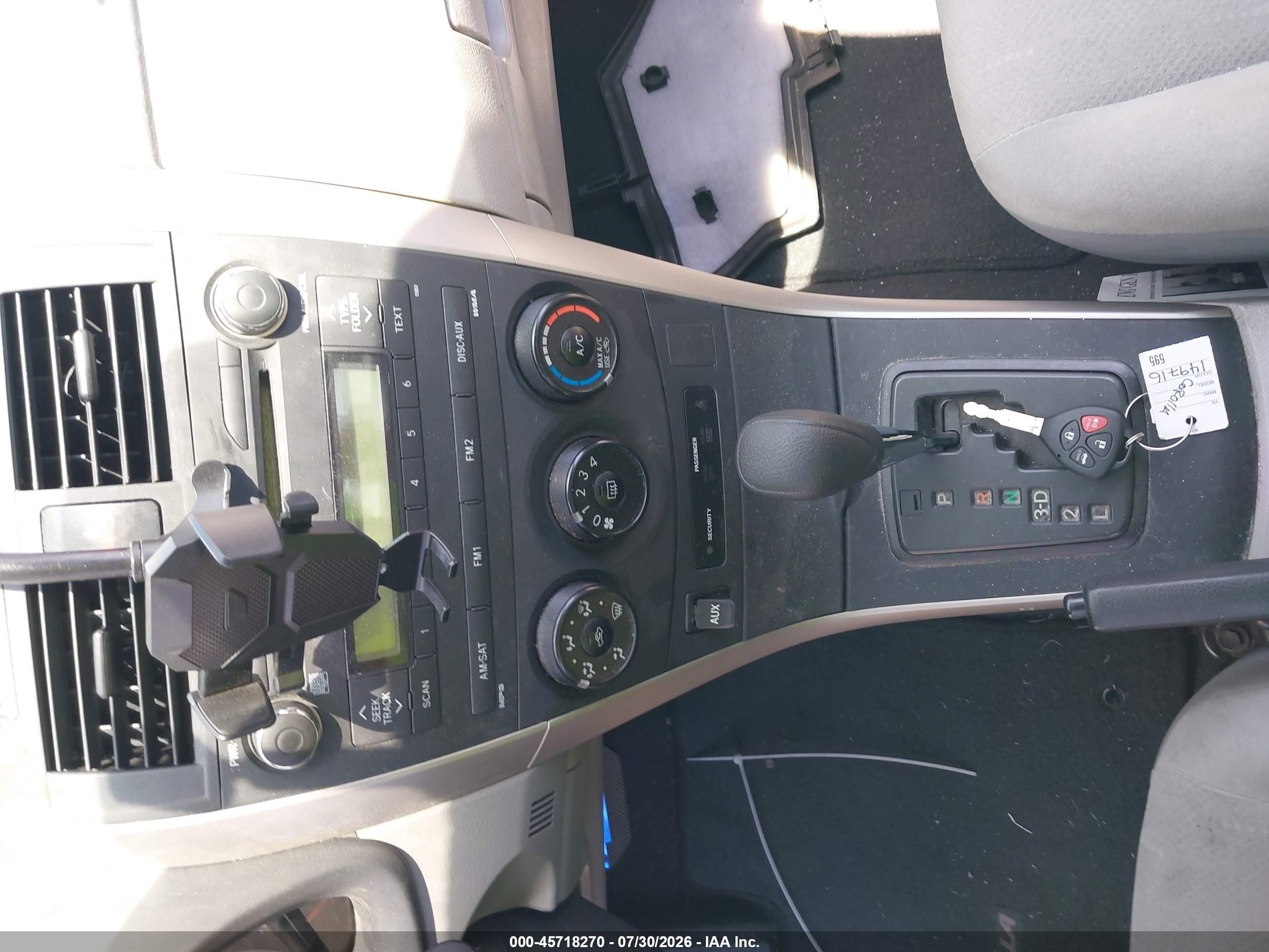2013 Toyota Corolla L Белый vin: 5YFBU4EE1DP149716