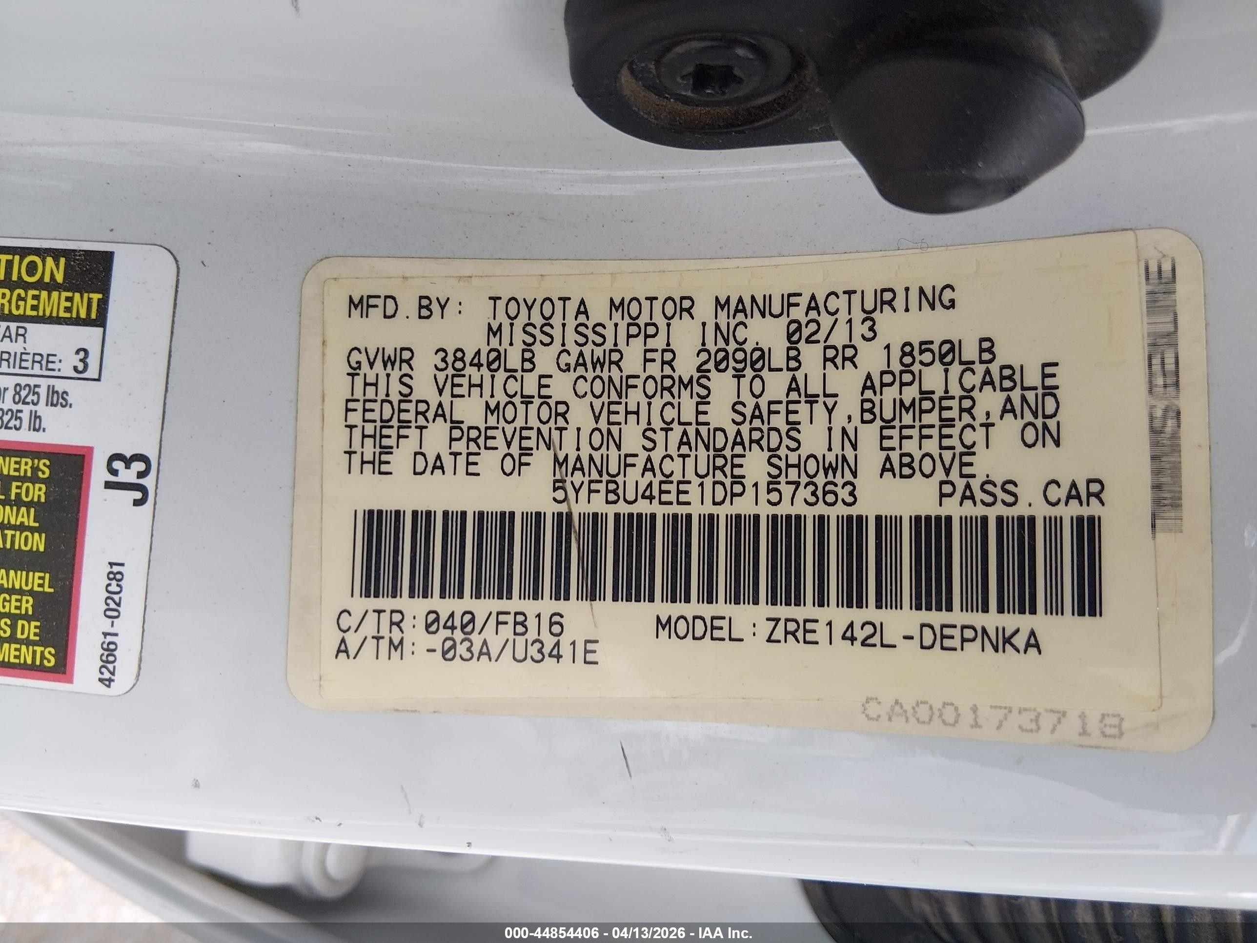 2013 Toyota Corolla Le White vin: 5YFBU4EE1DP157363