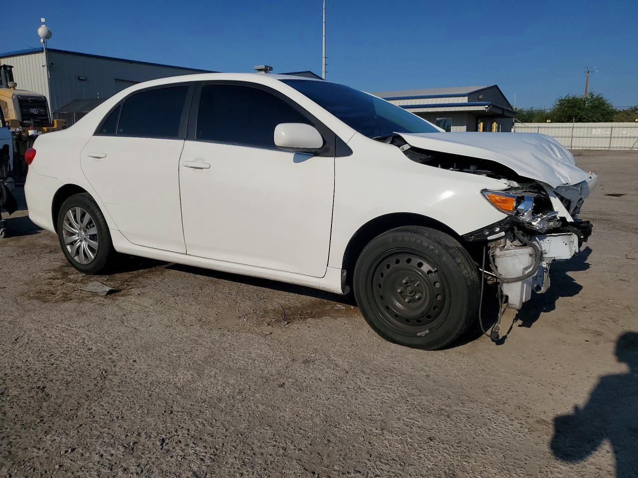 2013 Toyota Corolla White vin: 5YFBU4EE1DP159503