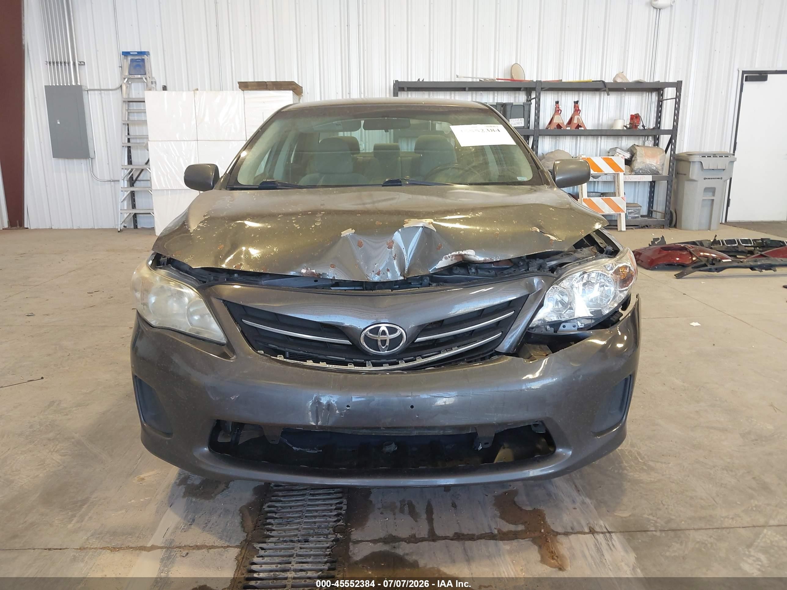 2013 Toyota Corolla Le Gray vin: 5YFBU4EE1DP159792
