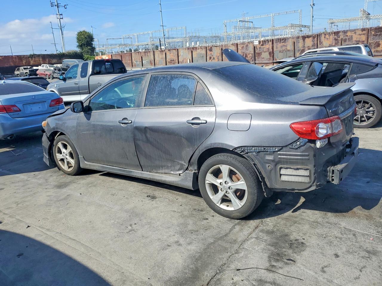 2013 Toyota Corolla S Серый vin: 5YFBU4EE1DP161302