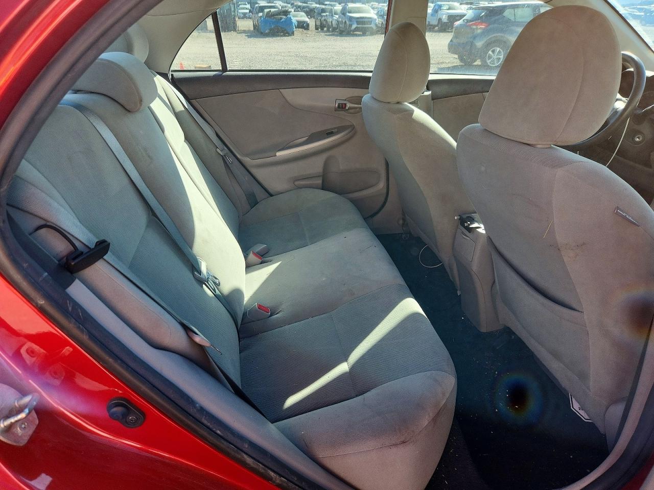 2013 Toyota Corolla Le Red vin: 5YFBU4EE1DP162871
