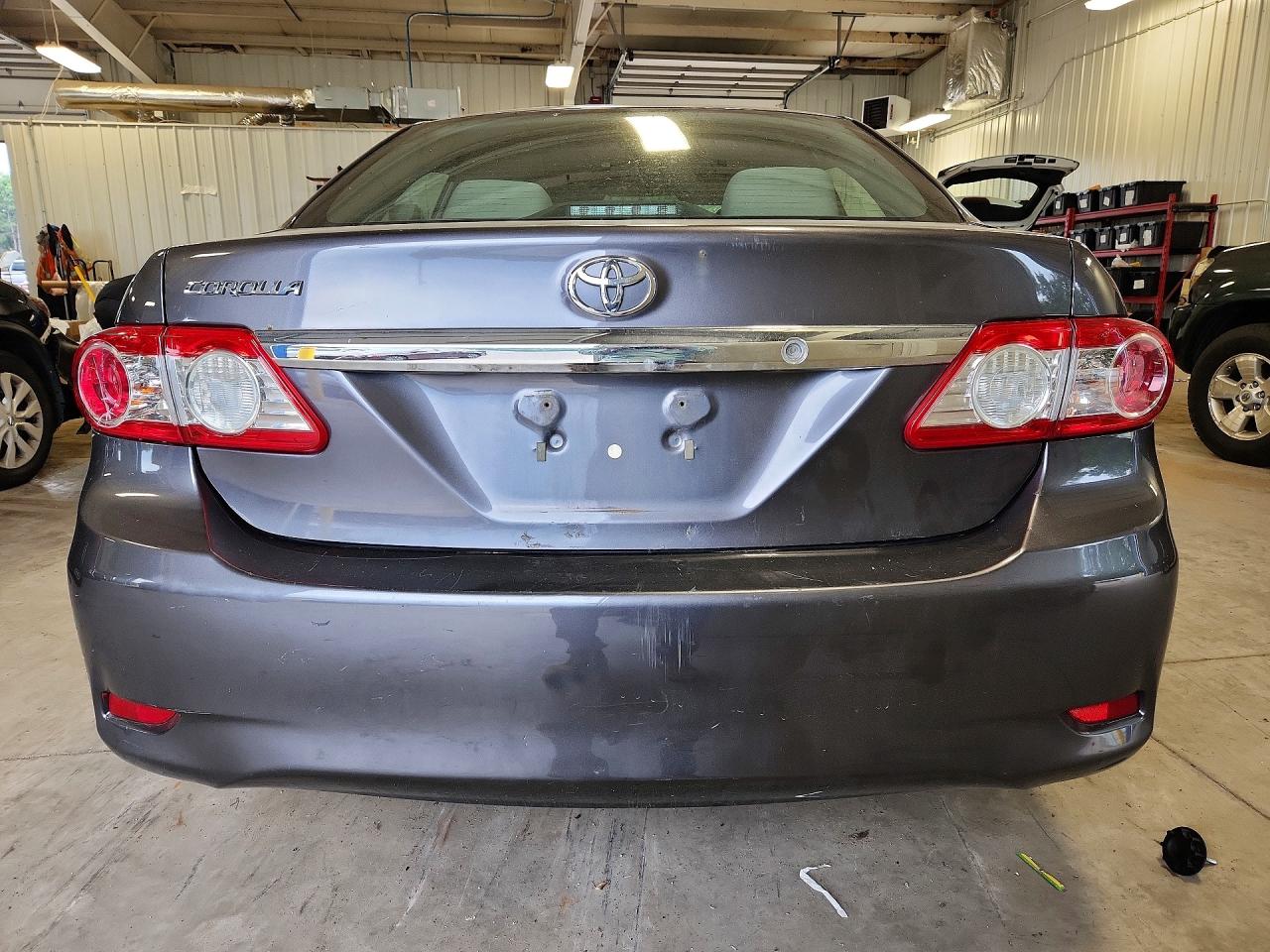 2013 Toyota Corolla L Charcoal vin: 5YFBU4EE1DP164796