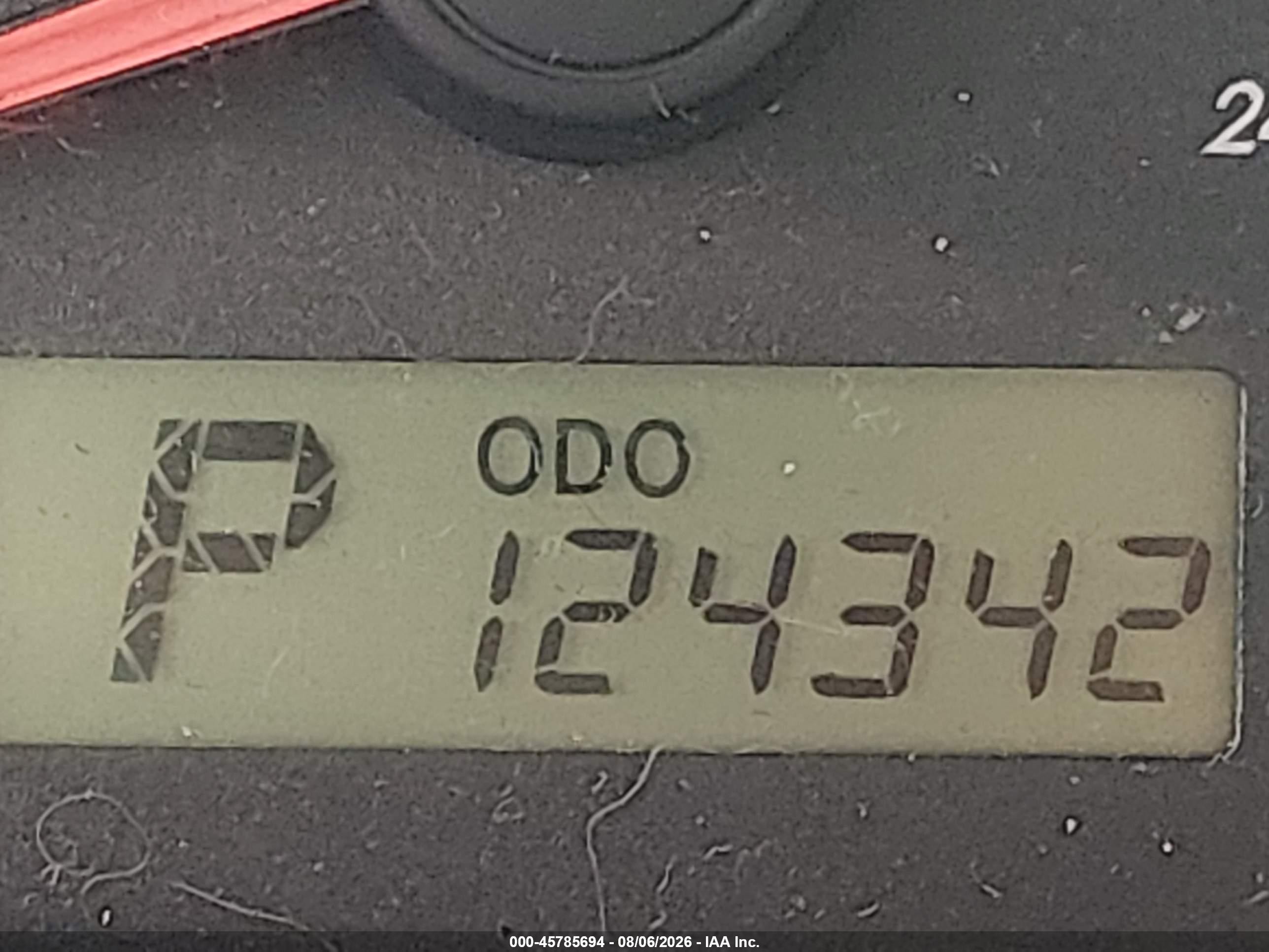 2013 Toyota Corolla Le Silver vin: 5YFBU4EE1DP166810