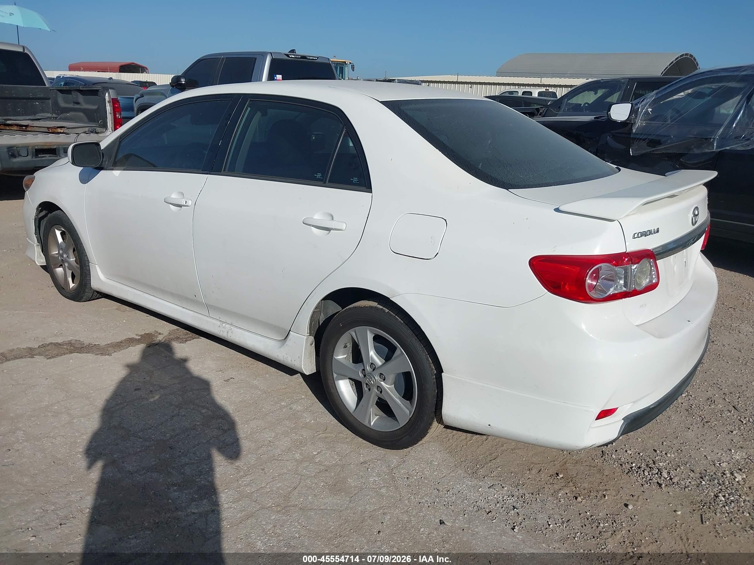 2013 Toyota Corolla S White vin: 5YFBU4EE1DP167861