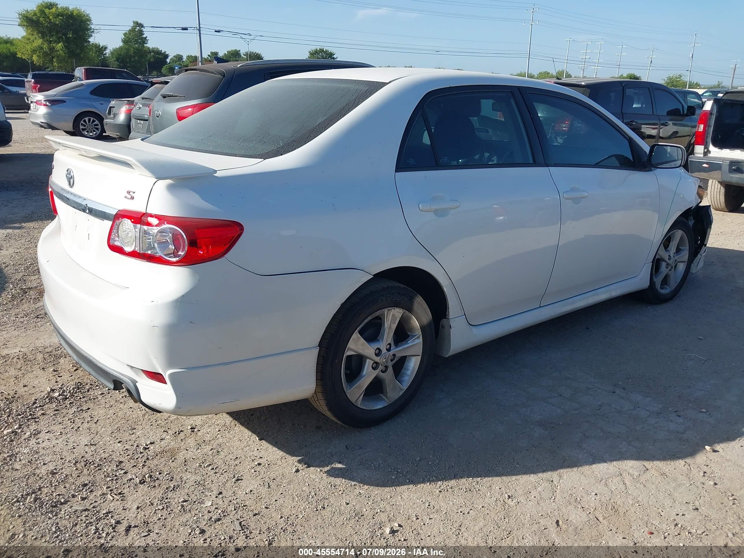 2013 Toyota Corolla S White vin: 5YFBU4EE1DP167861