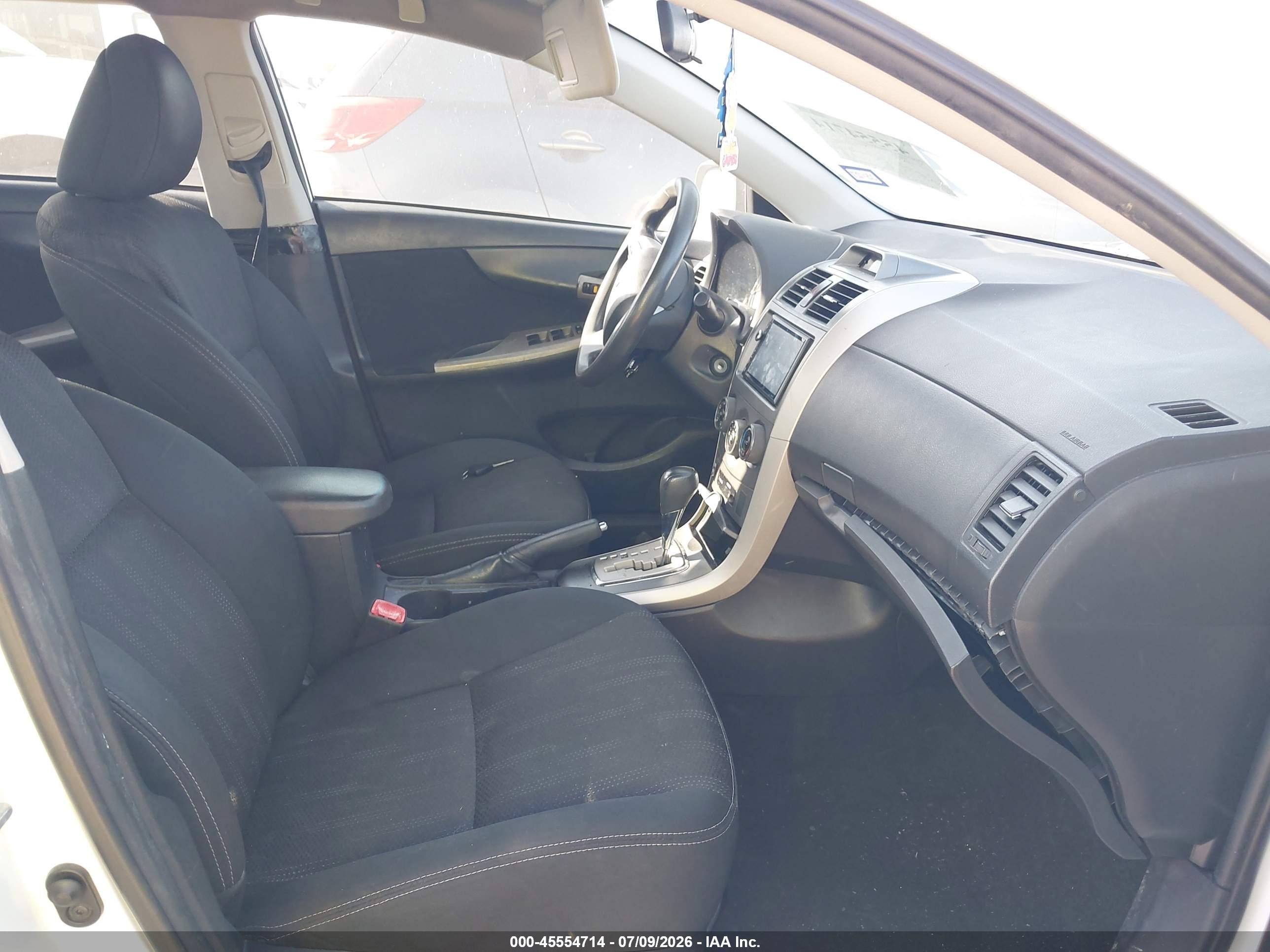 2013 Toyota Corolla S White vin: 5YFBU4EE1DP167861