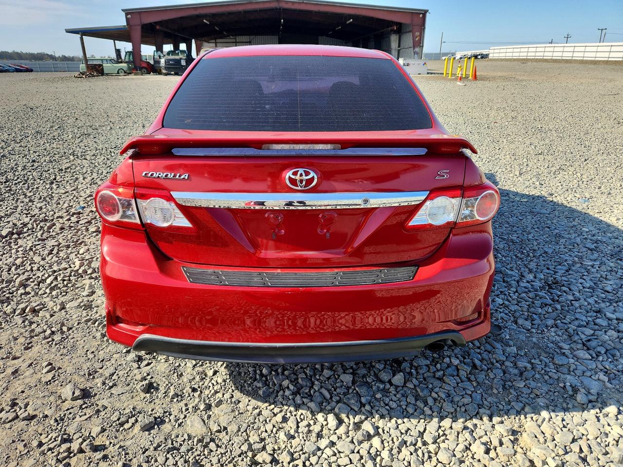 2013 Toyota Corolla S Red vin: 5YFBU4EE1DP184840
