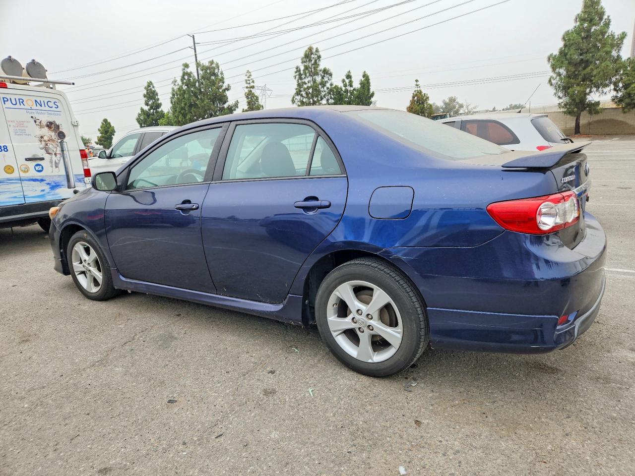 2013 Toyota Corolla S Blue vin: 5YFBU4EE1DP186958