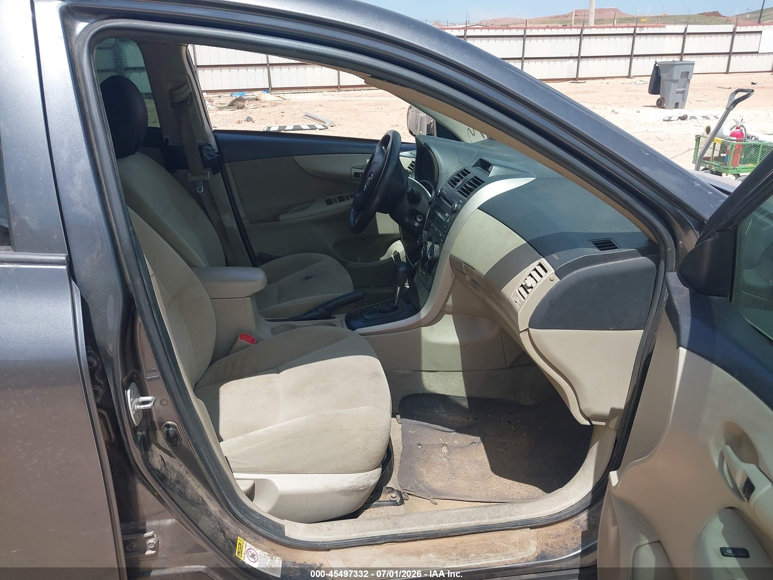 2013 Toyota Corolla L Gray vin: 5YFBU4EE1DP192551