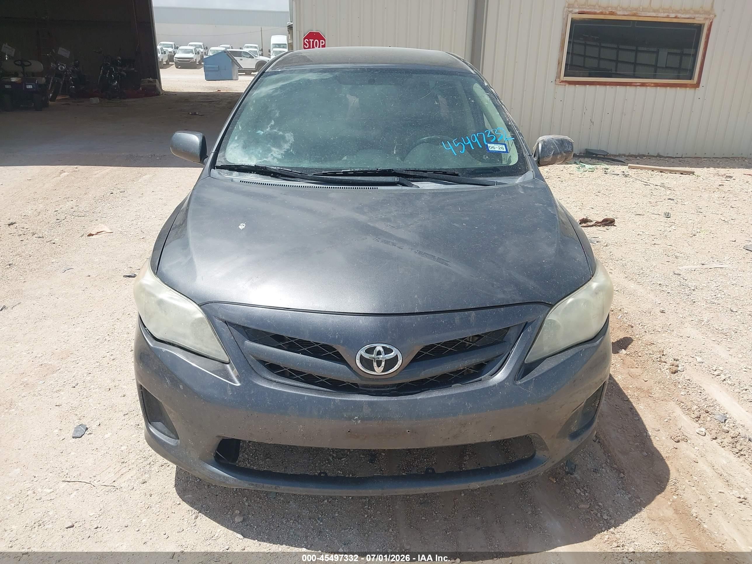 2013 Toyota Corolla L Gray vin: 5YFBU4EE1DP192551