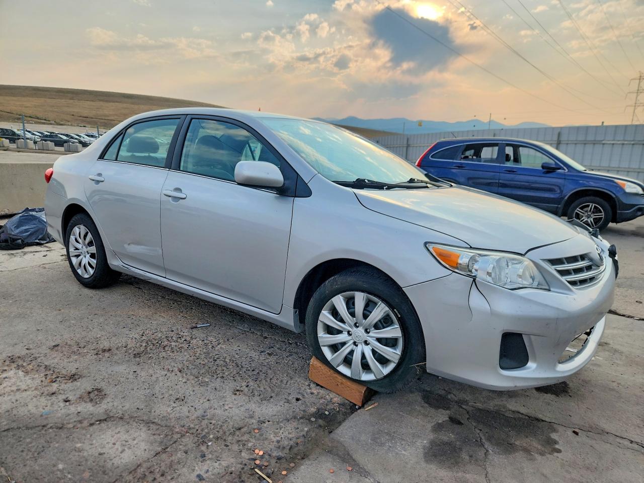 2013 Toyota Corolla Le Silver vin: 5YFBU4EE1DP194123