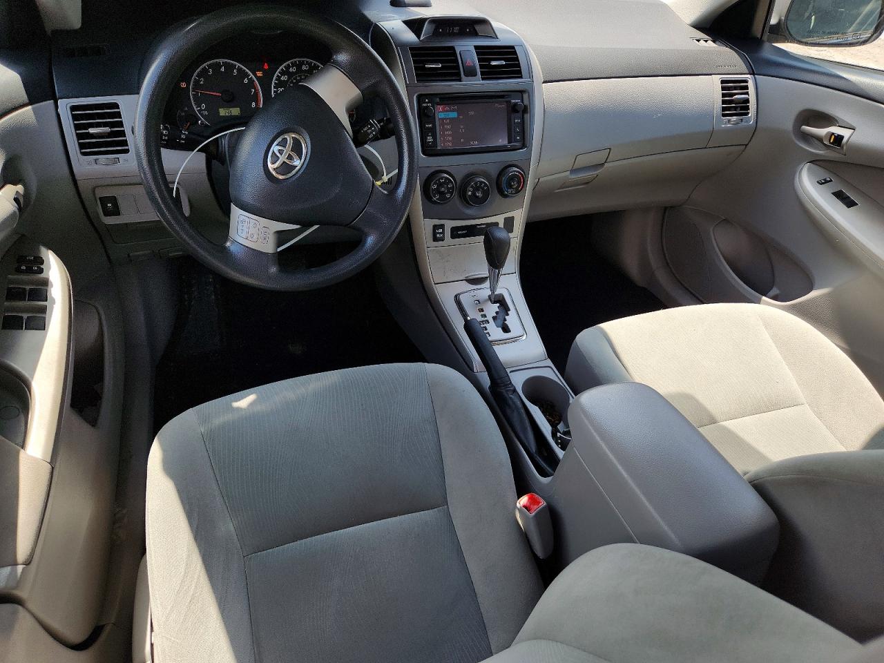 2013 Toyota Corolla Le Gray vin: 5YFBU4EE1DP195546