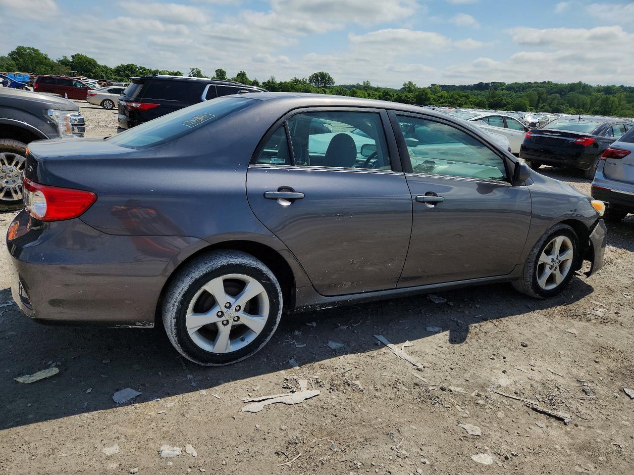 2013 Toyota Corolla Le Gray vin: 5YFBU4EE1DP195546