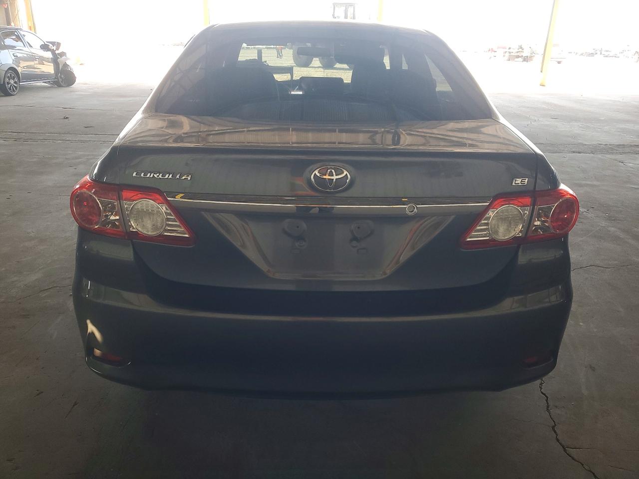 2013 Toyota Corolla Le Gray vin: 5YFBU4EE1DP196924