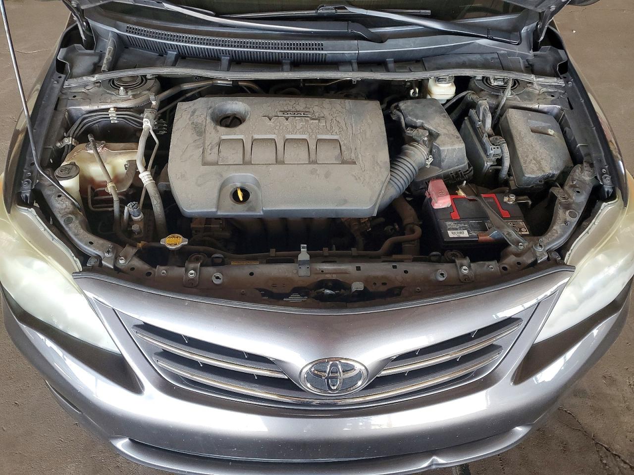 2013 Toyota Corolla Le Gray vin: 5YFBU4EE1DP196924