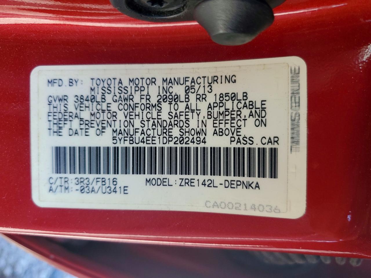 2013 Toyota Corolla Le Red vin: 5YFBU4EE1DP202494