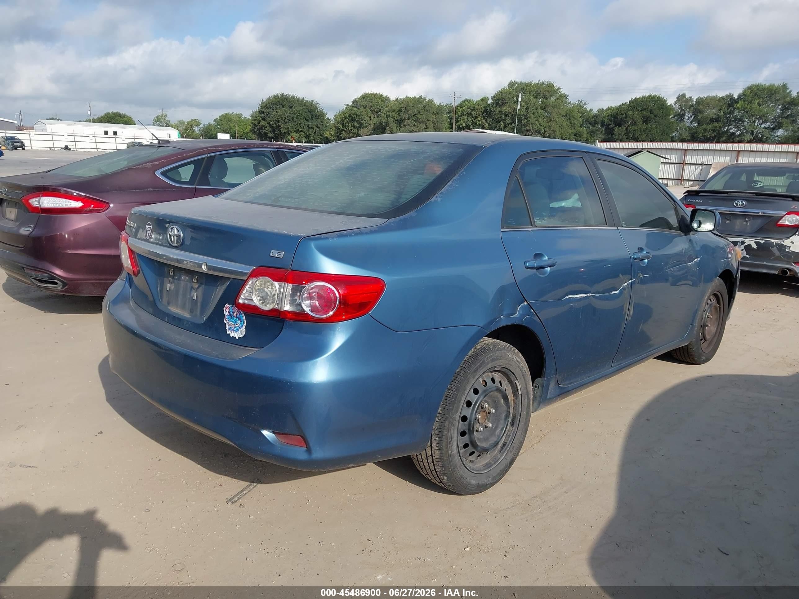 2013 Toyota Corolla Le Blue vin: 5YFBU4EE1DP210918