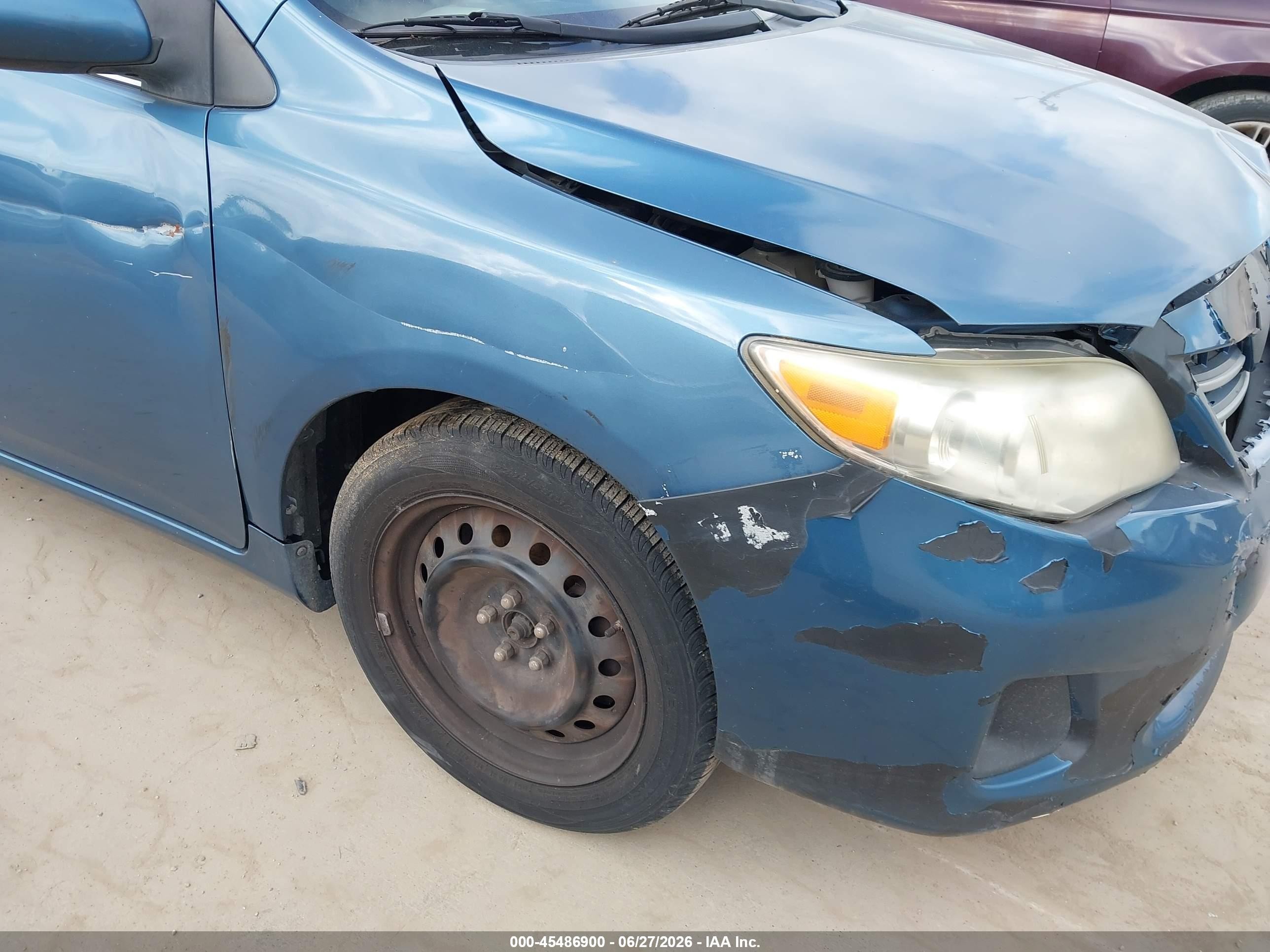 2013 Toyota Corolla Le Blue vin: 5YFBU4EE1DP210918