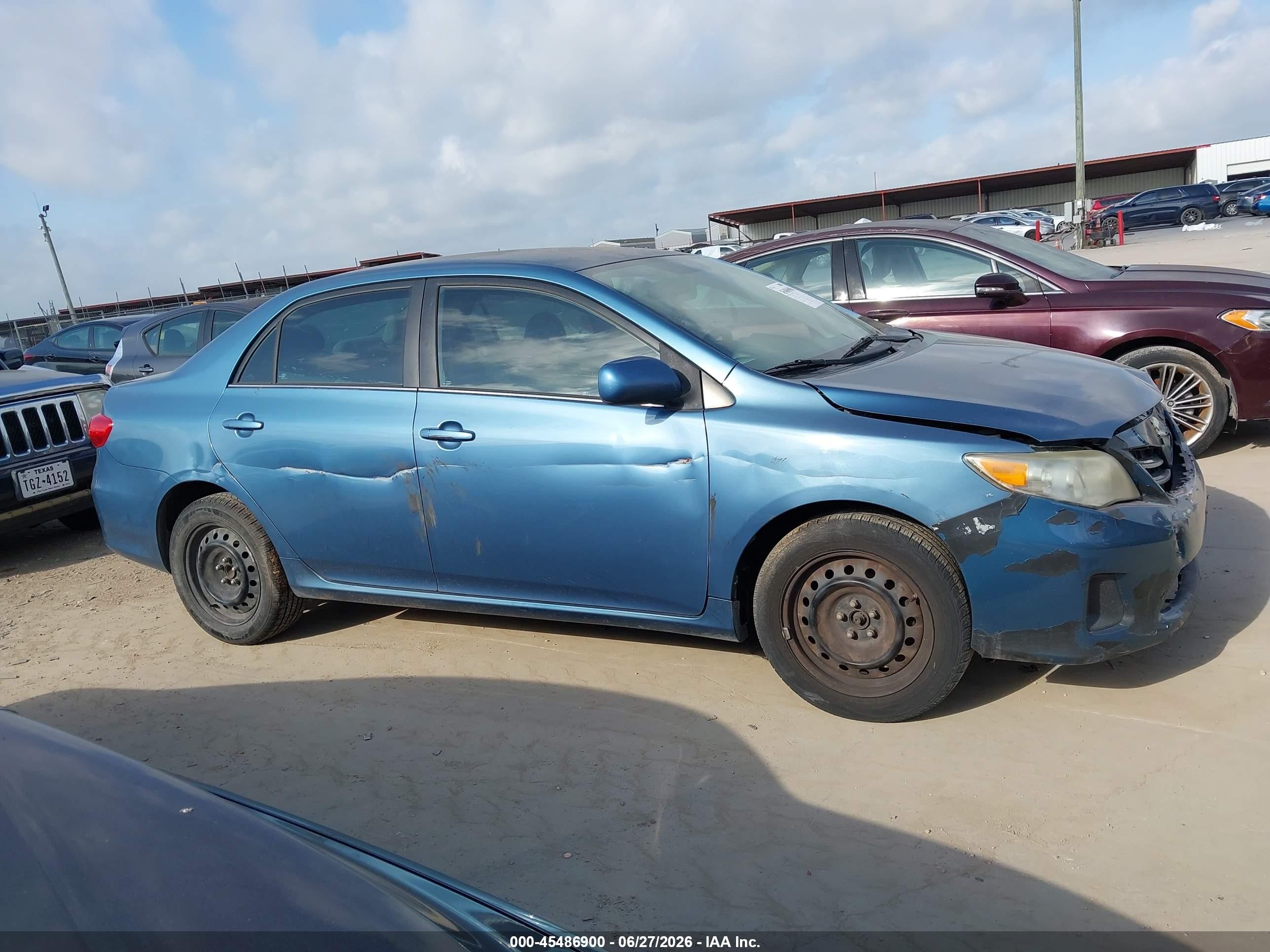 2013 Toyota Corolla Le Blue vin: 5YFBU4EE1DP210918