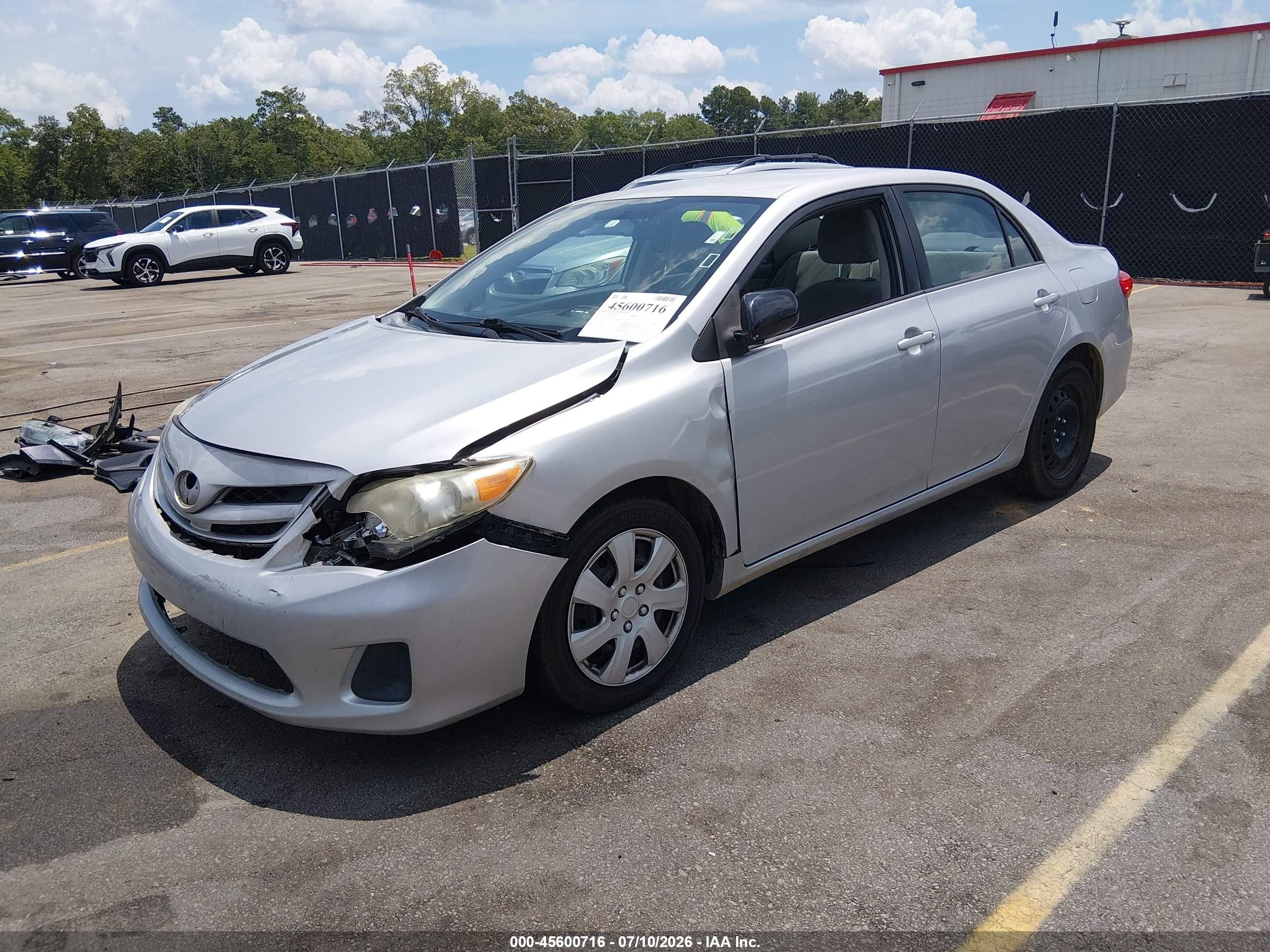 2012 Toyota Corolla Le Silver vin: 5YFBU4EE2CP023539