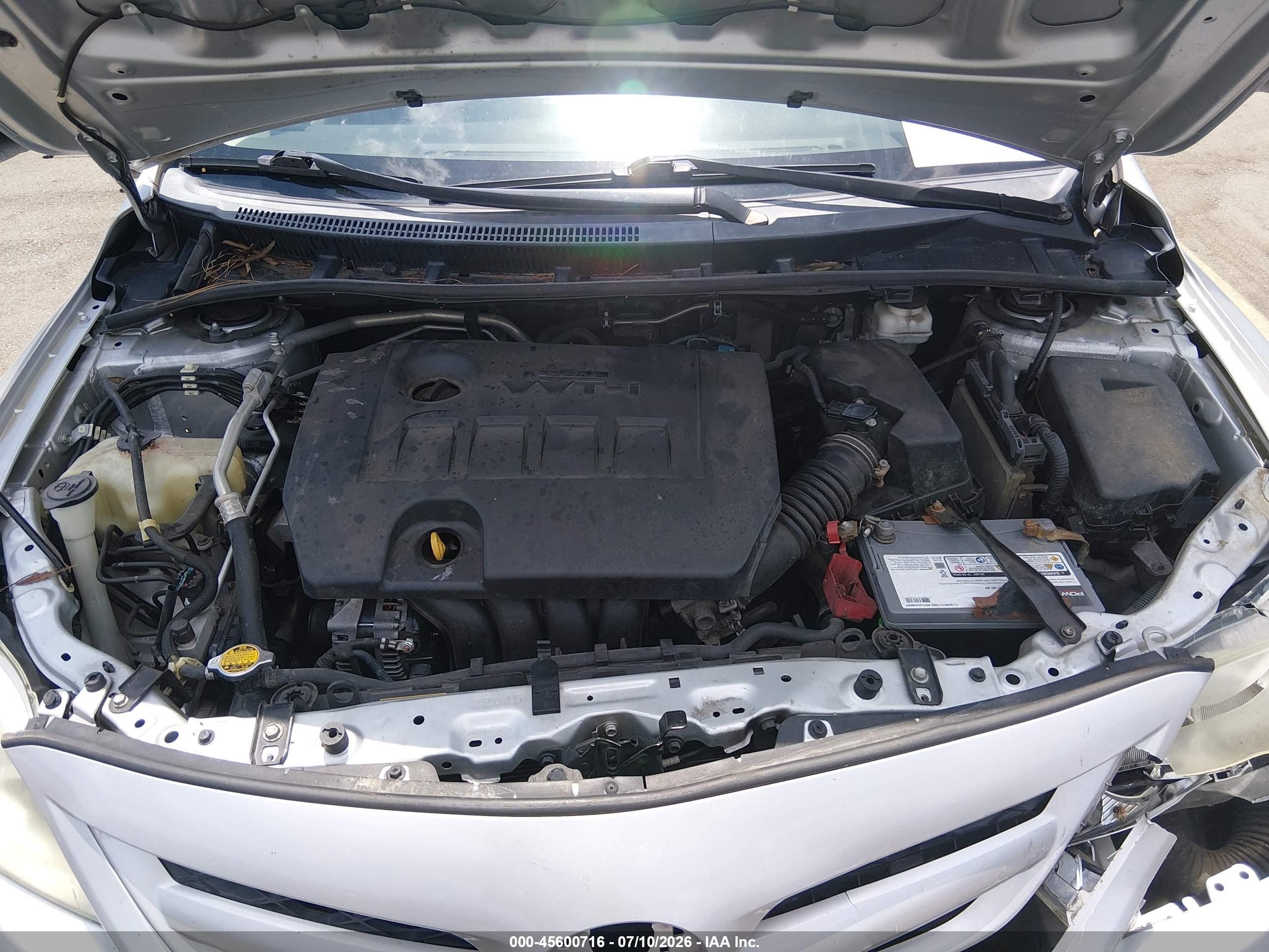 2012 Toyota Corolla Le Silver vin: 5YFBU4EE2CP023539