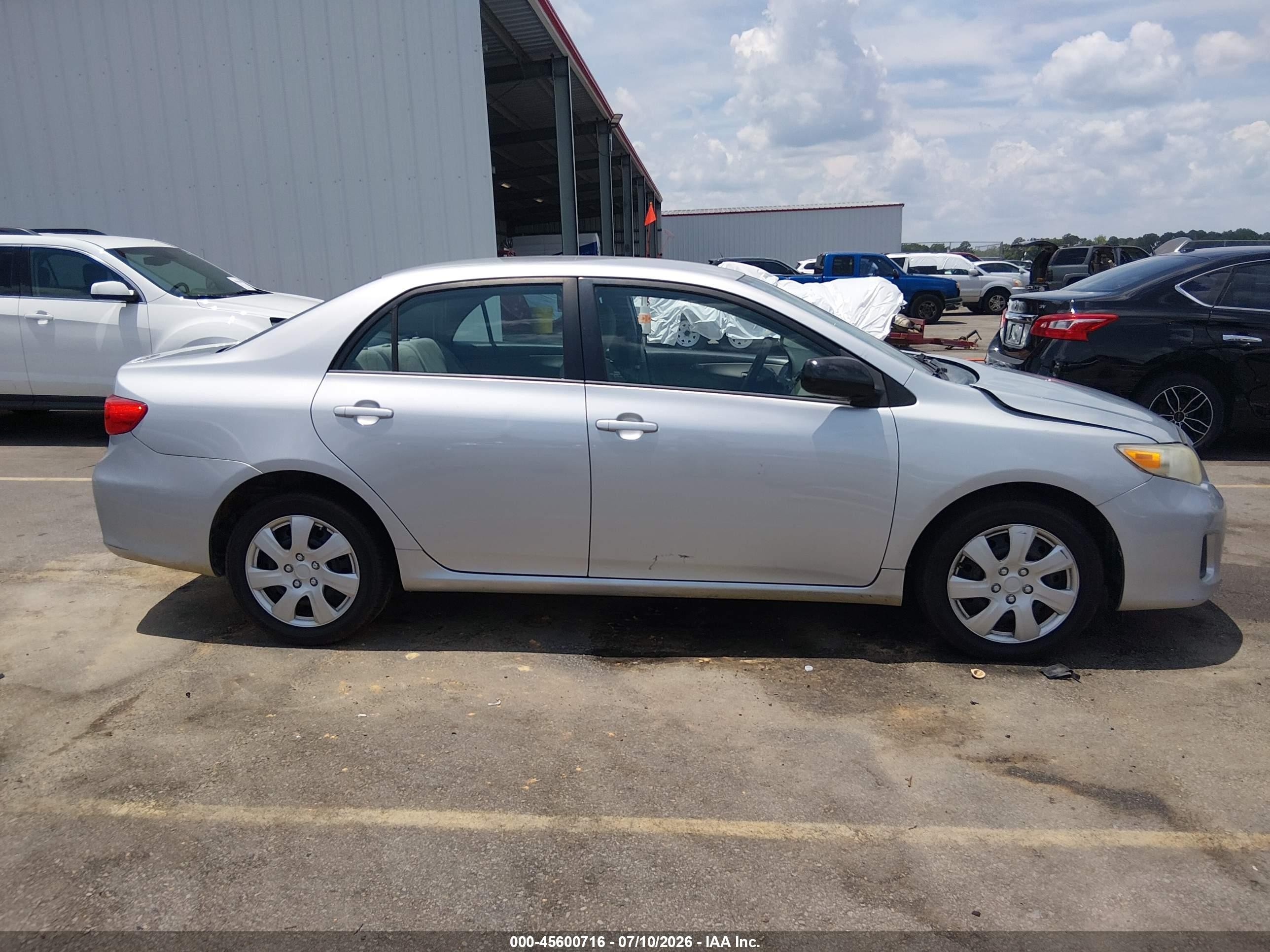 2012 Toyota Corolla Le Silver vin: 5YFBU4EE2CP023539