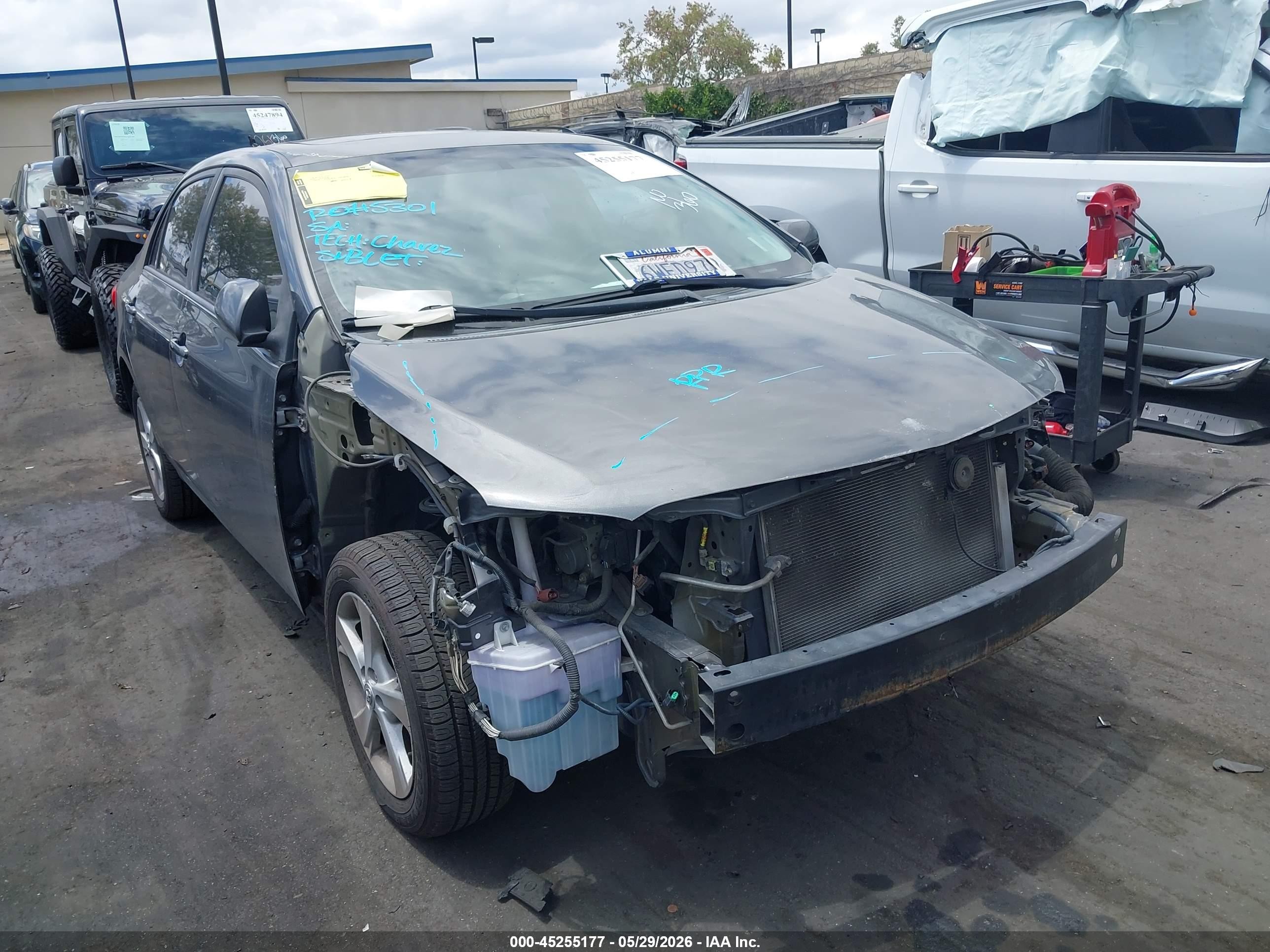 2012 Toyota Corolla Le Gray vin: 5YFBU4EE2CP036789