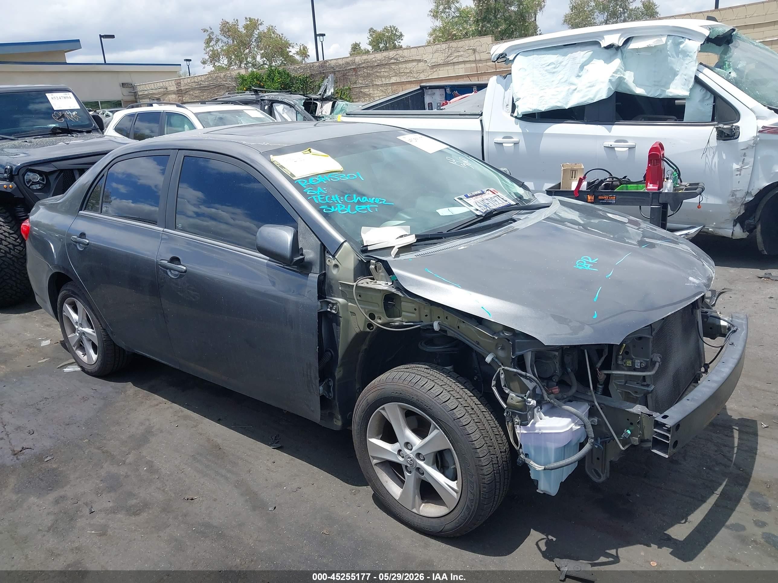 2012 Toyota Corolla Le Gray vin: 5YFBU4EE2CP036789