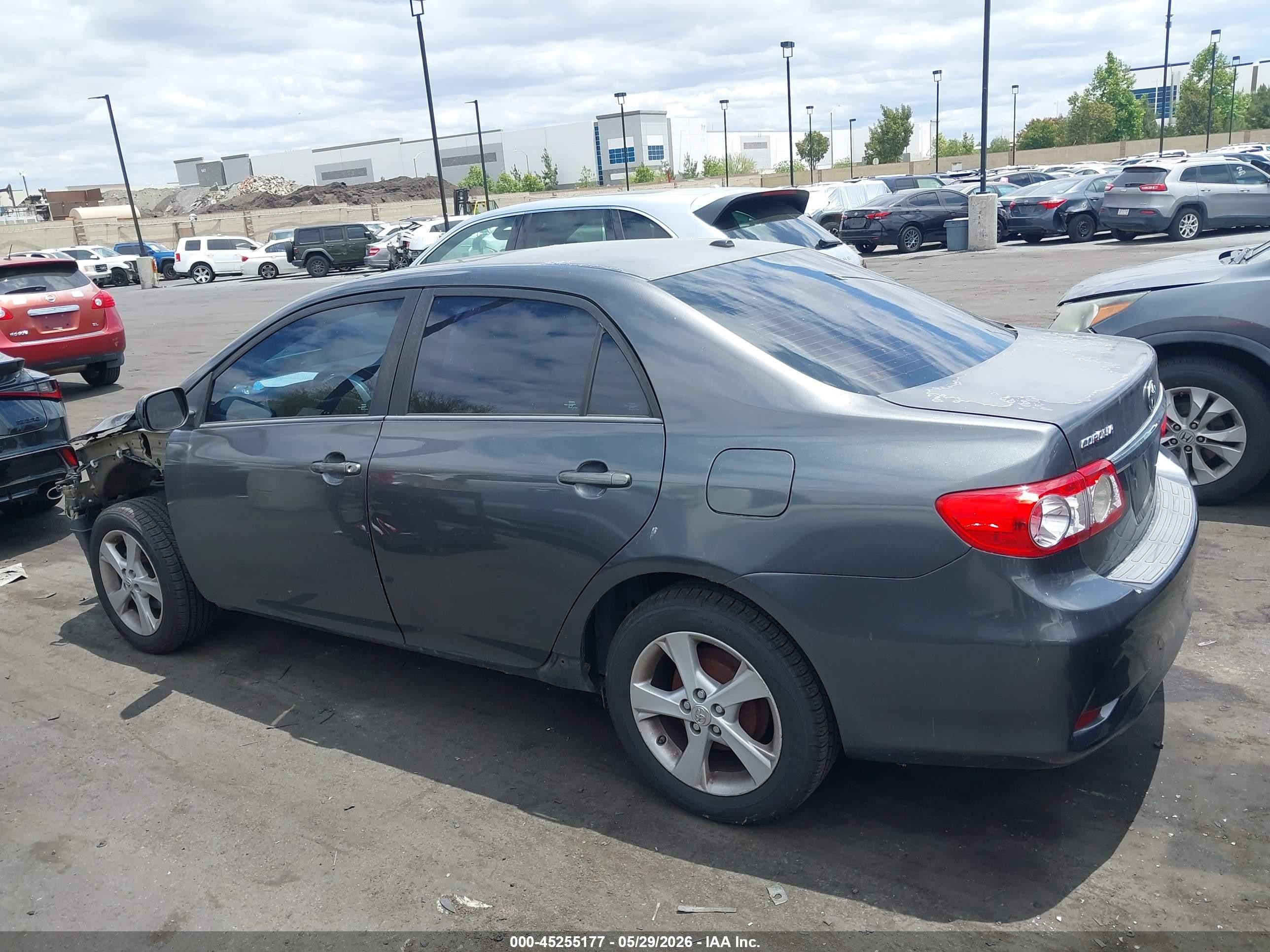 2012 Toyota Corolla Le Gray vin: 5YFBU4EE2CP036789