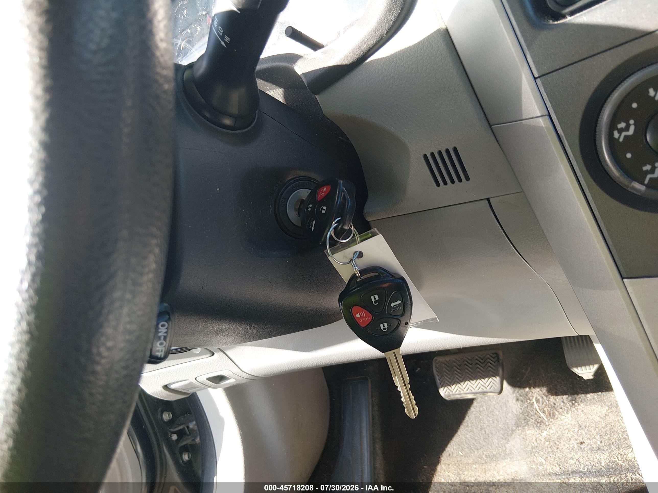 2012 Toyota Corolla Le Gray vin: 5YFBU4EE2CP041121