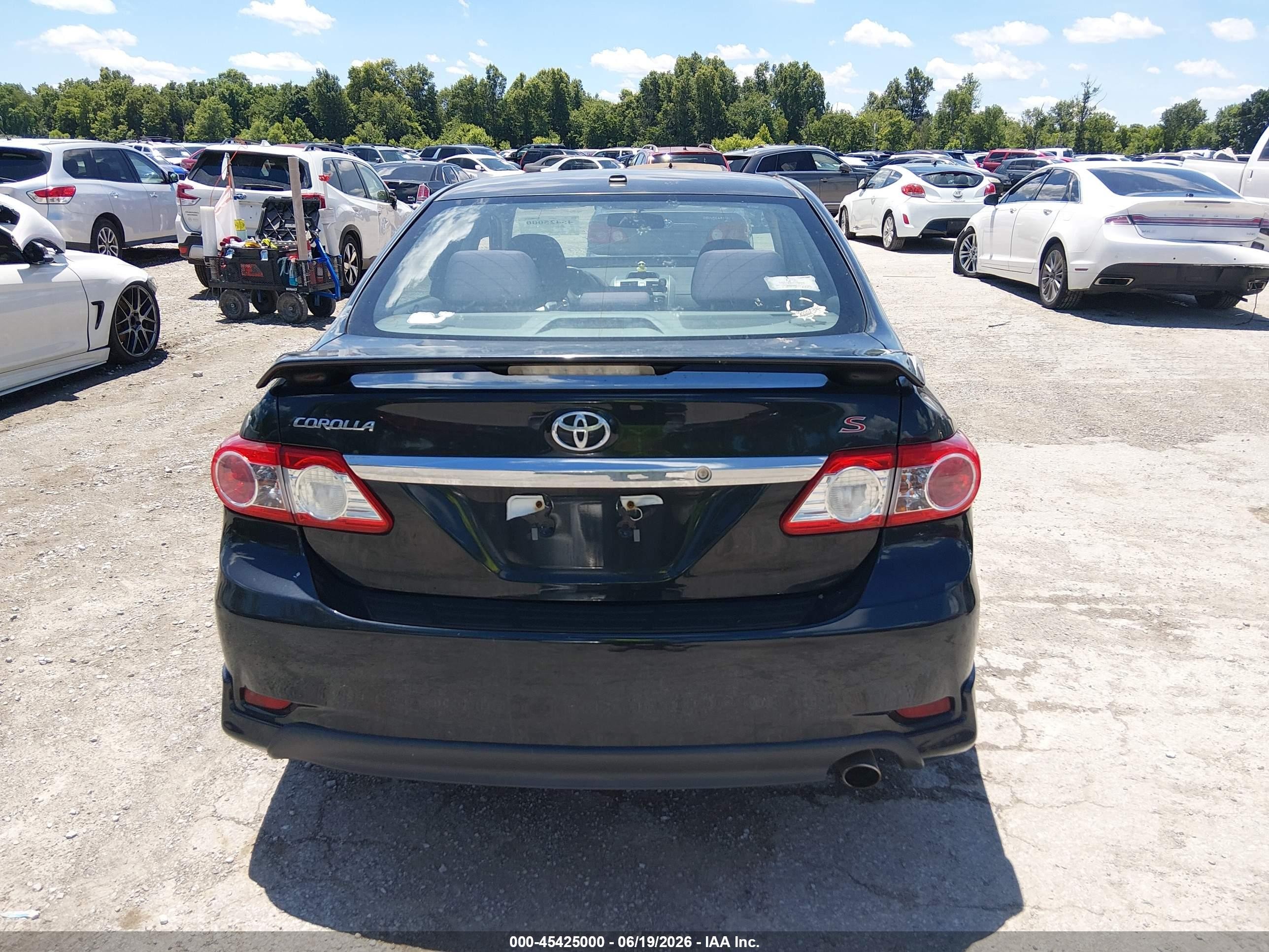 2012 Toyota Corolla S Черный vin: 5YFBU4EE2CP043774