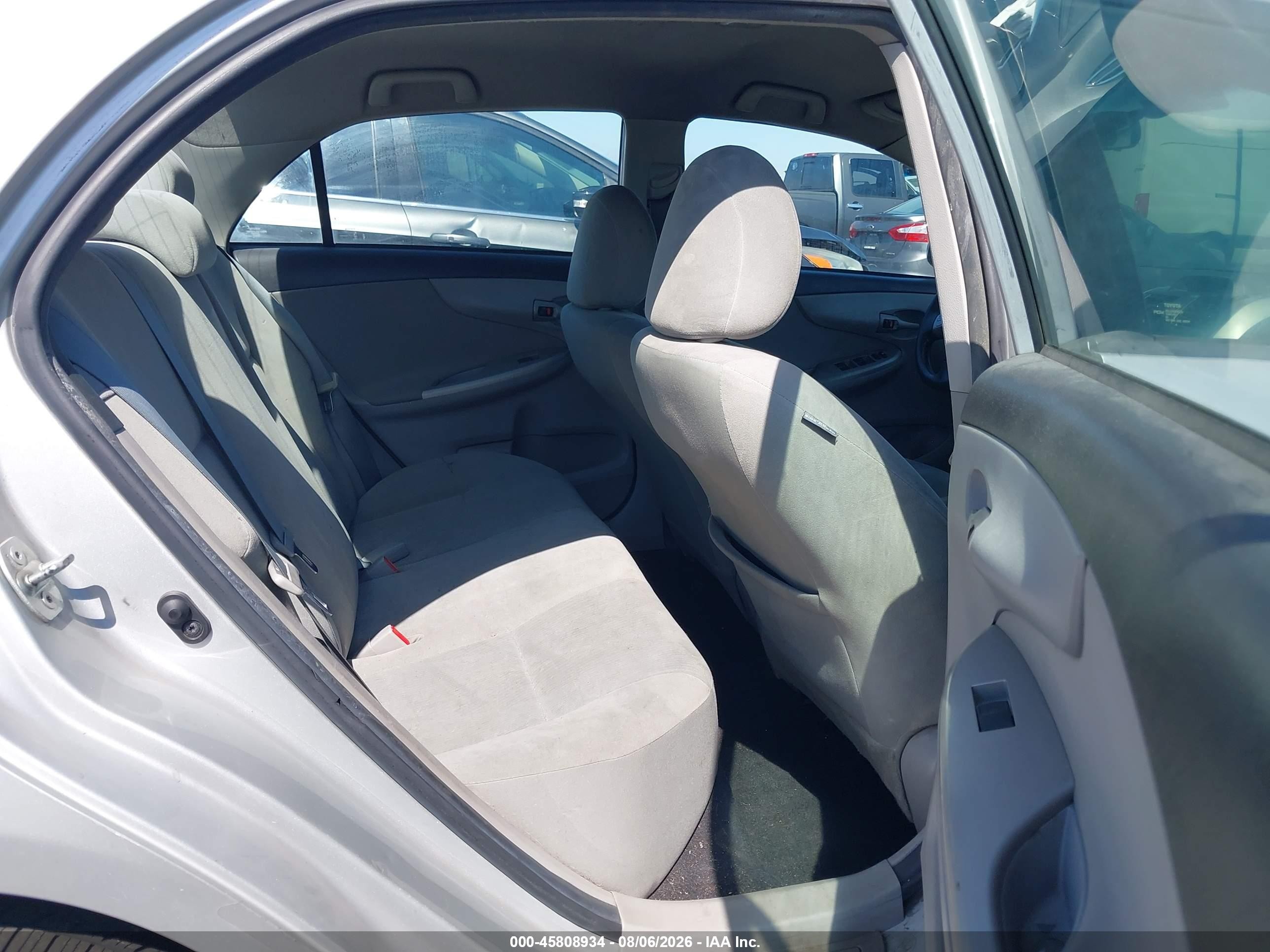 2012 Toyota Corolla S/le Silver vin: 5YFBU4EE2CP043905