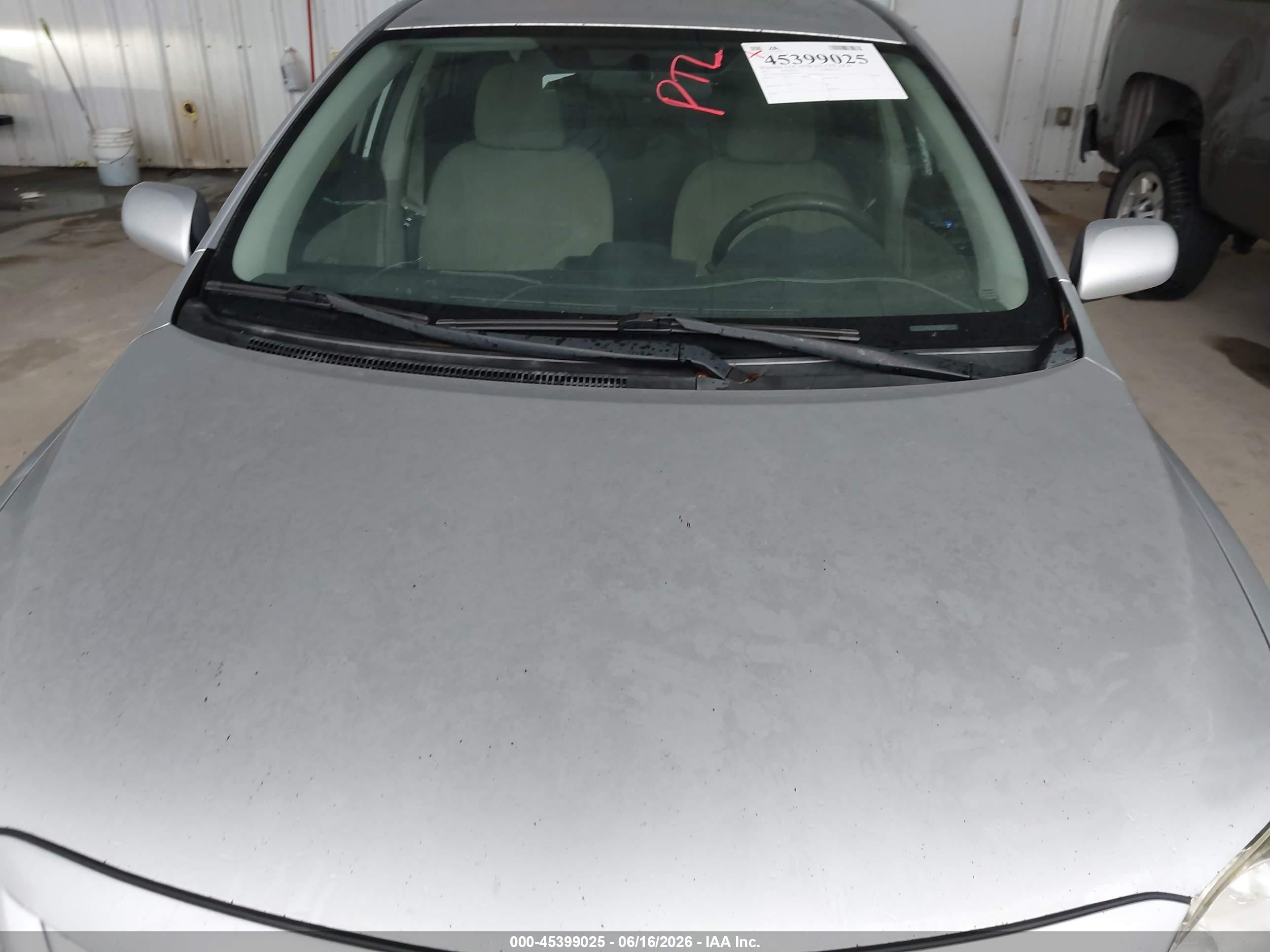 2012 Toyota Corolla L Silver vin: 5YFBU4EE2CP043919
