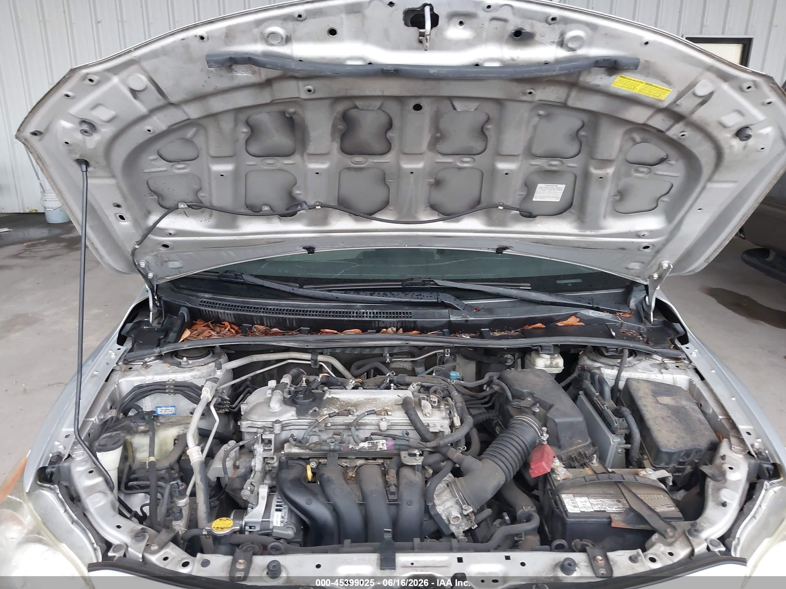 2012 Toyota Corolla L Silver vin: 5YFBU4EE2CP043919